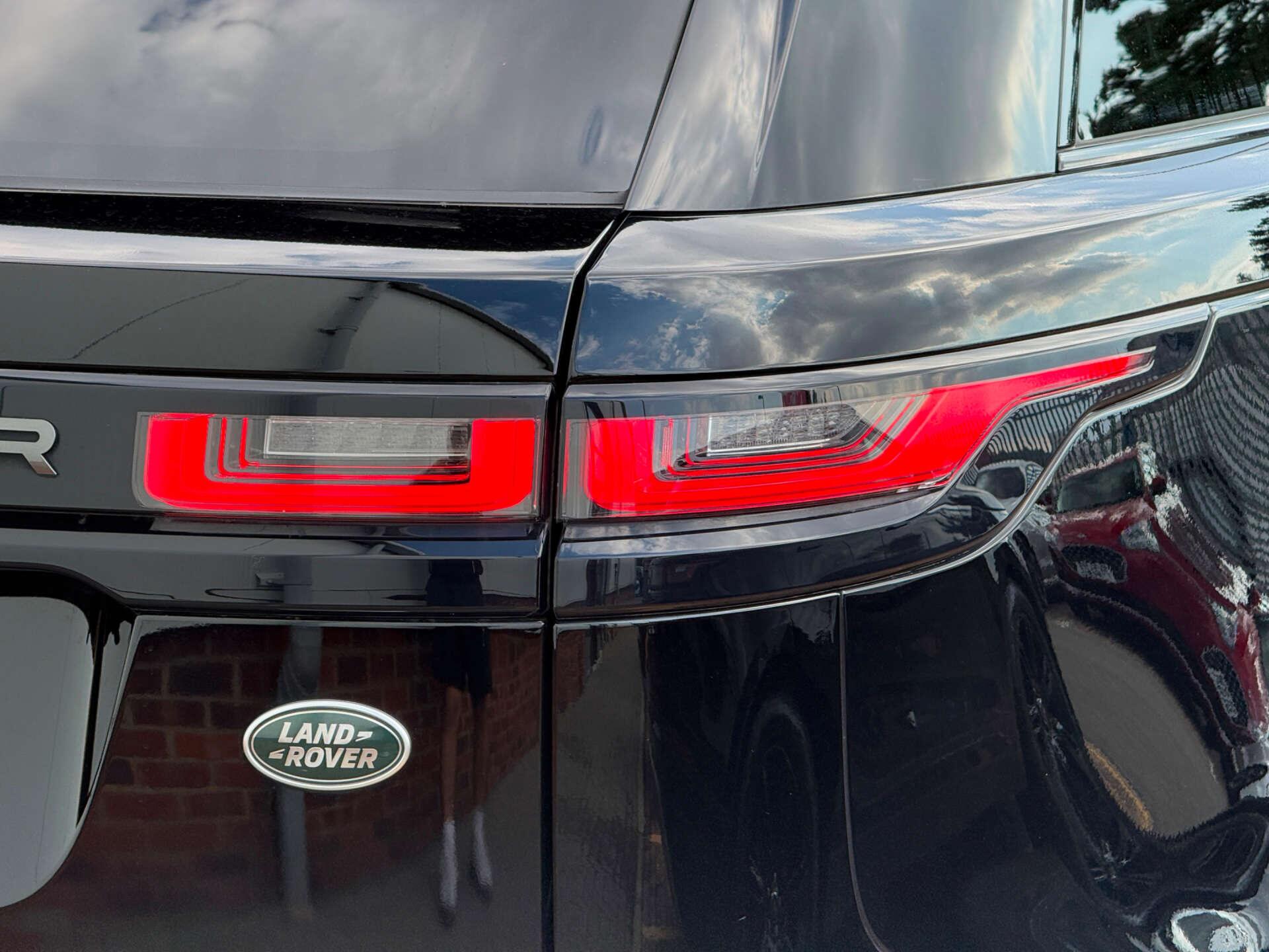 Land Rover Range Rover Velar view 16