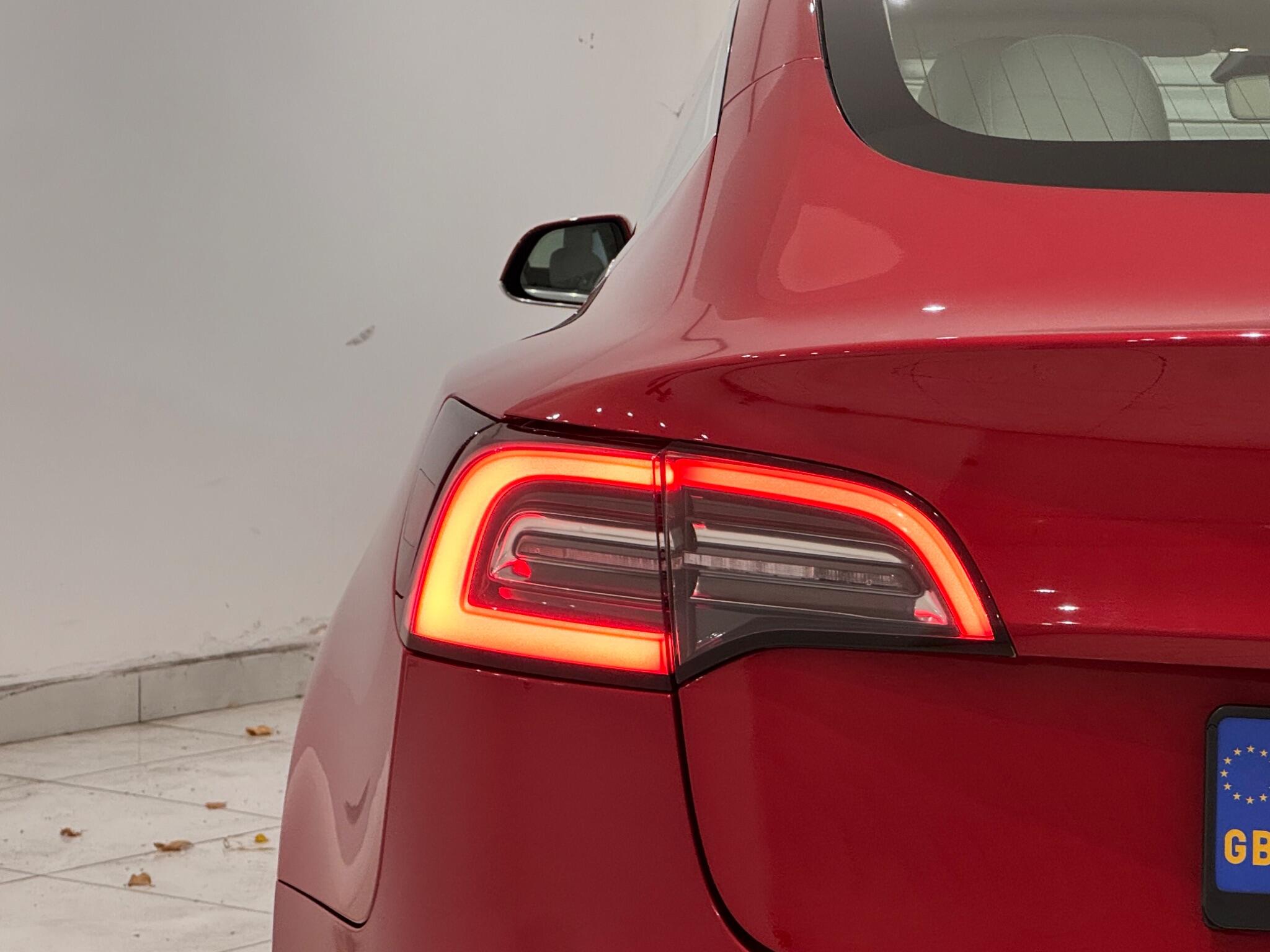 Tesla Model 3 view 26