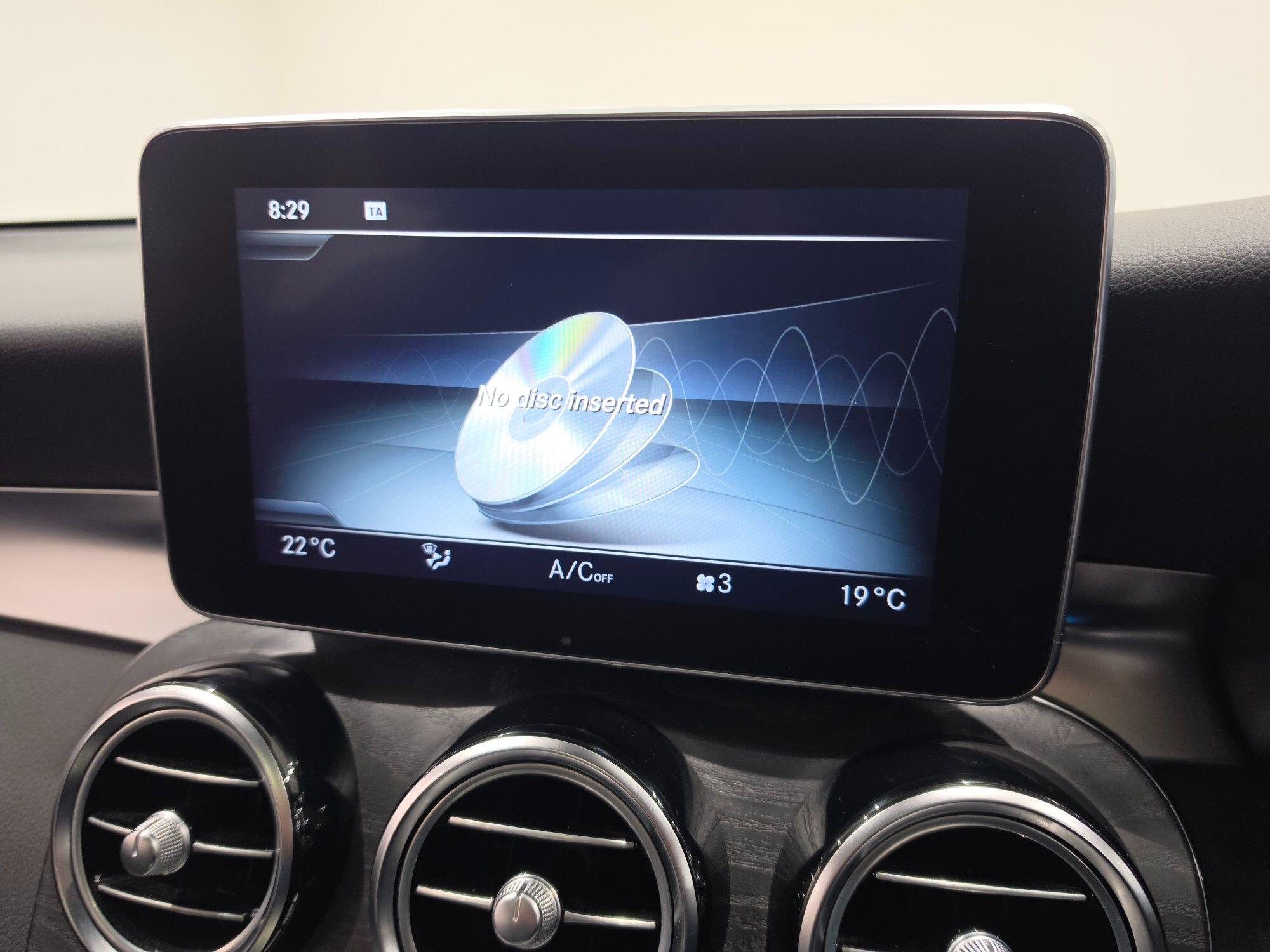 Mercedes-Benz GLC view 100