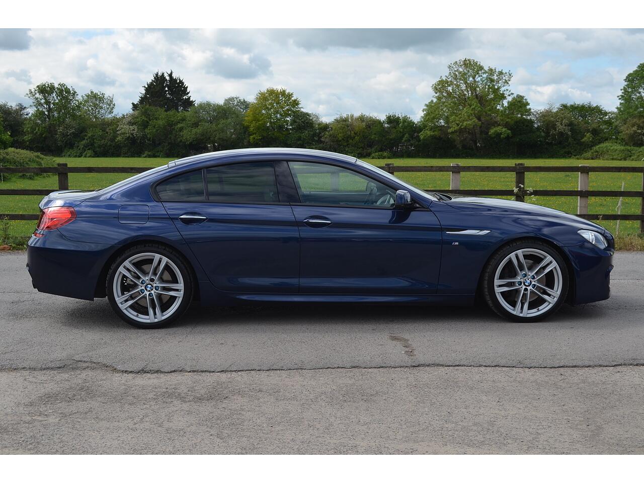 BMW 6 Series view 11