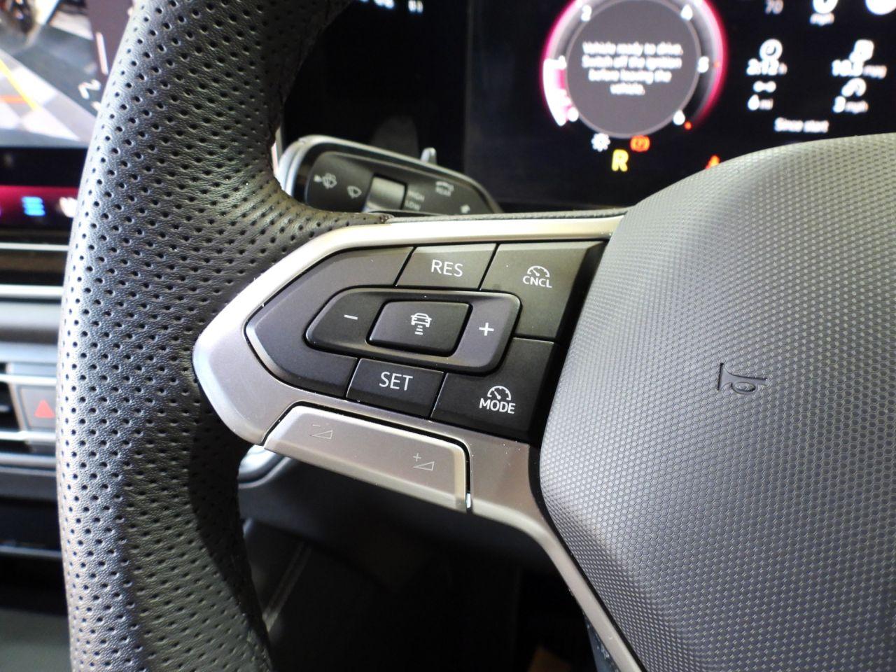 Volkswagen Tiguan view 33