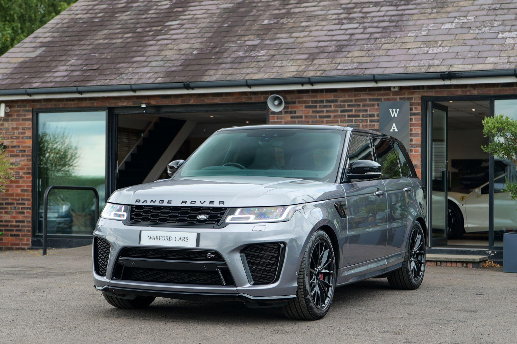 Land Rover Range Rover Sport view 3