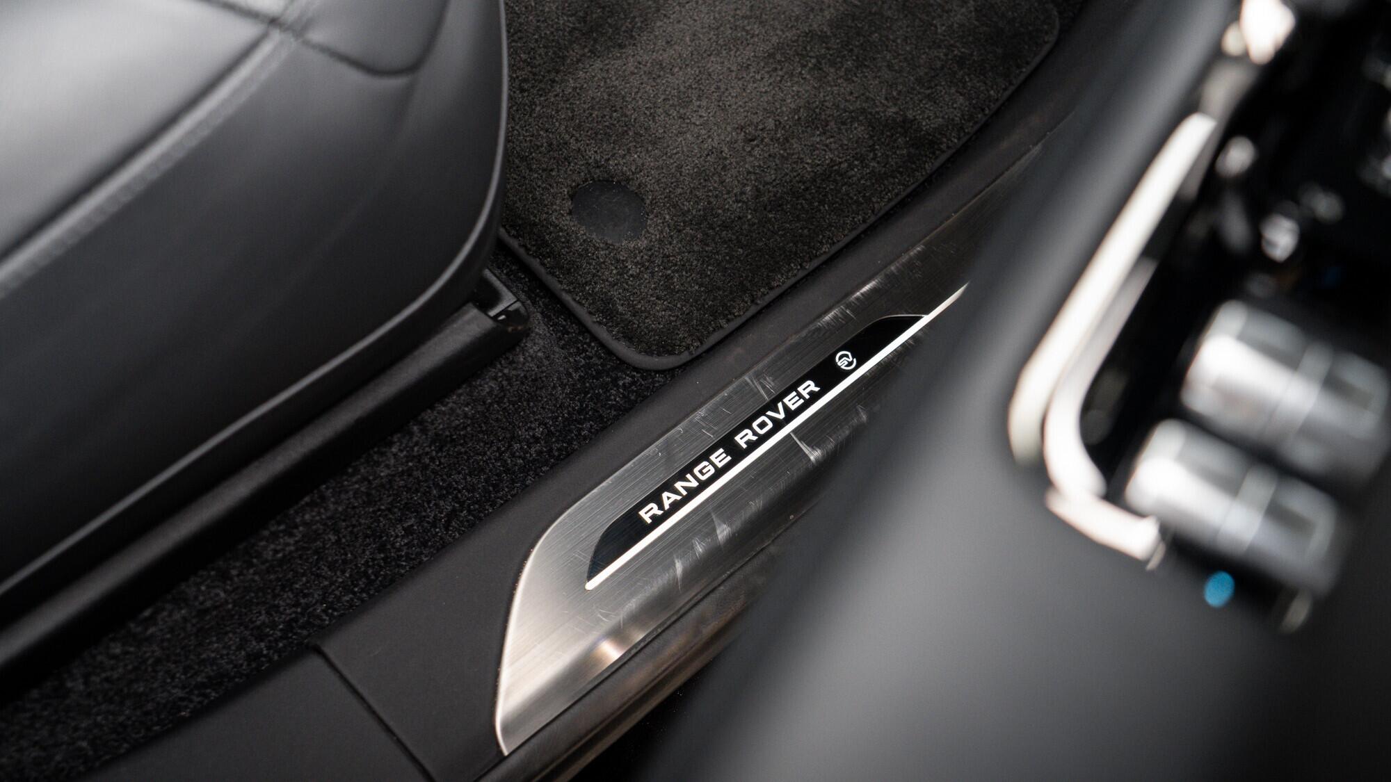 Land Rover Range Rover view 49