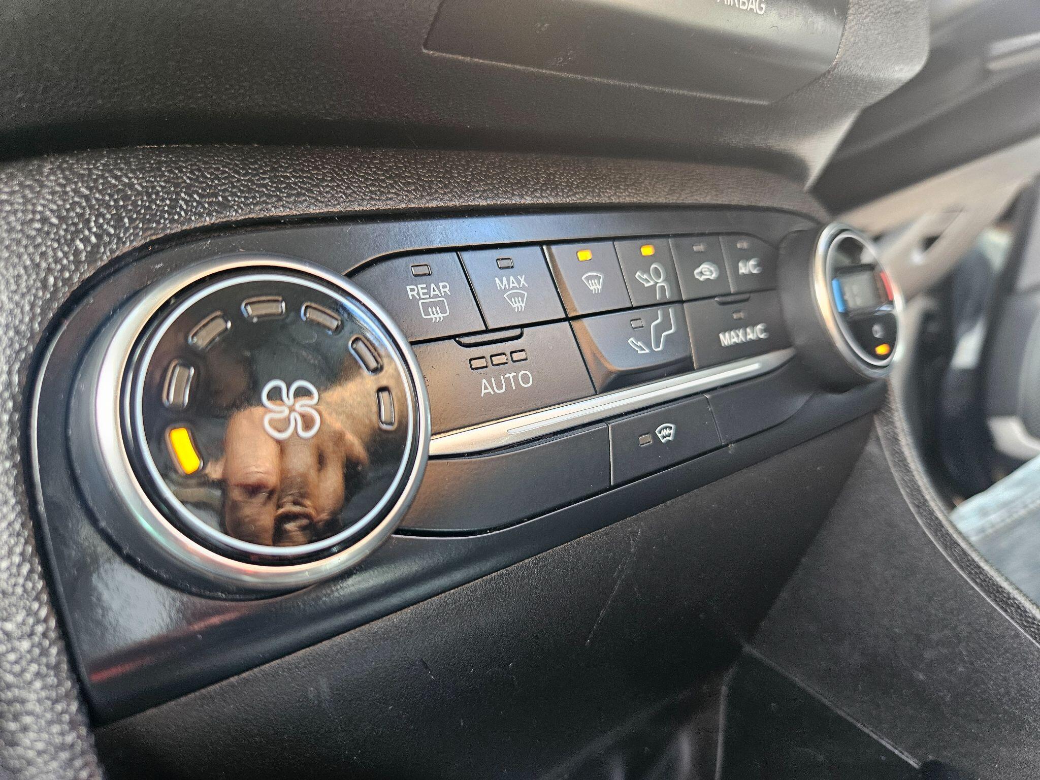 2019 Ford Fiesta image 26