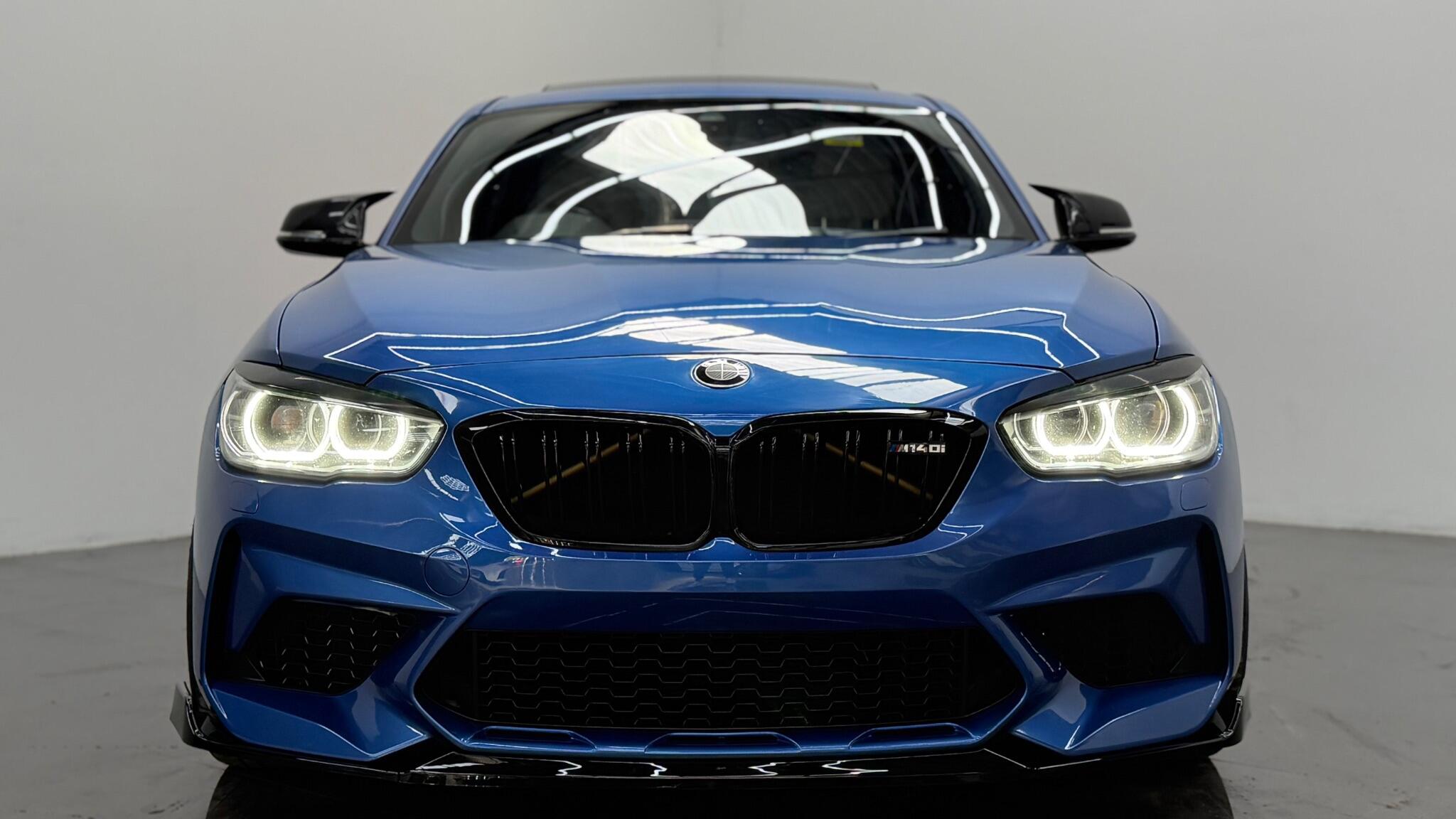 BMW 1 Series view 2