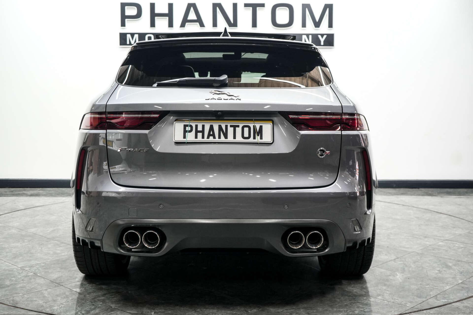 Jaguar F-Pace view 6