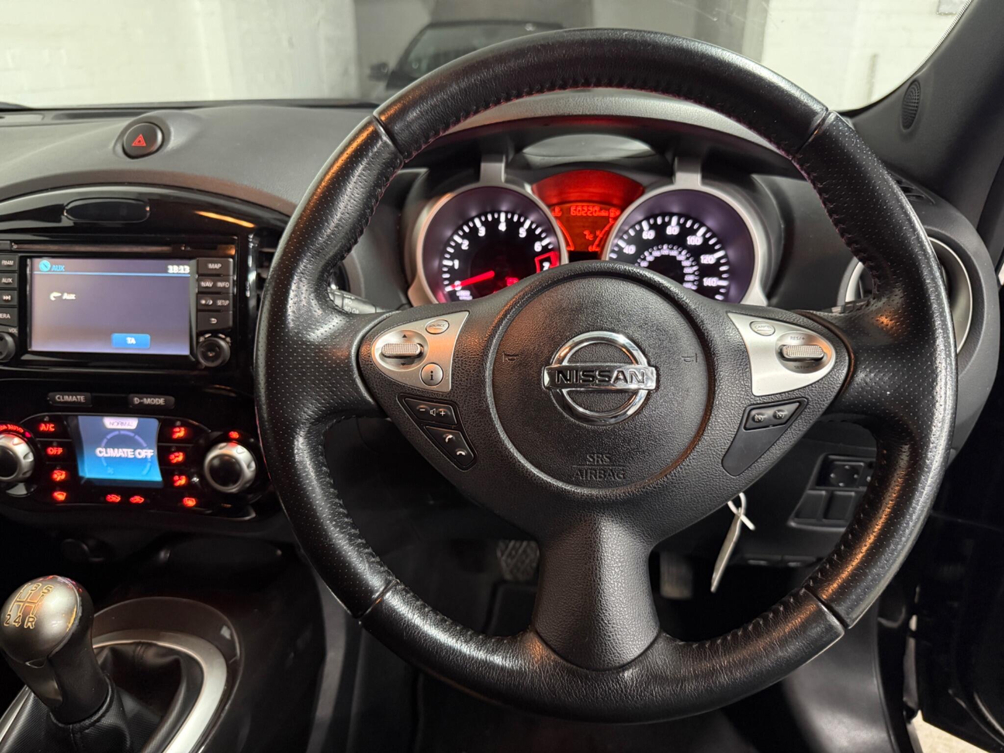2014 Nissan Juke image 18