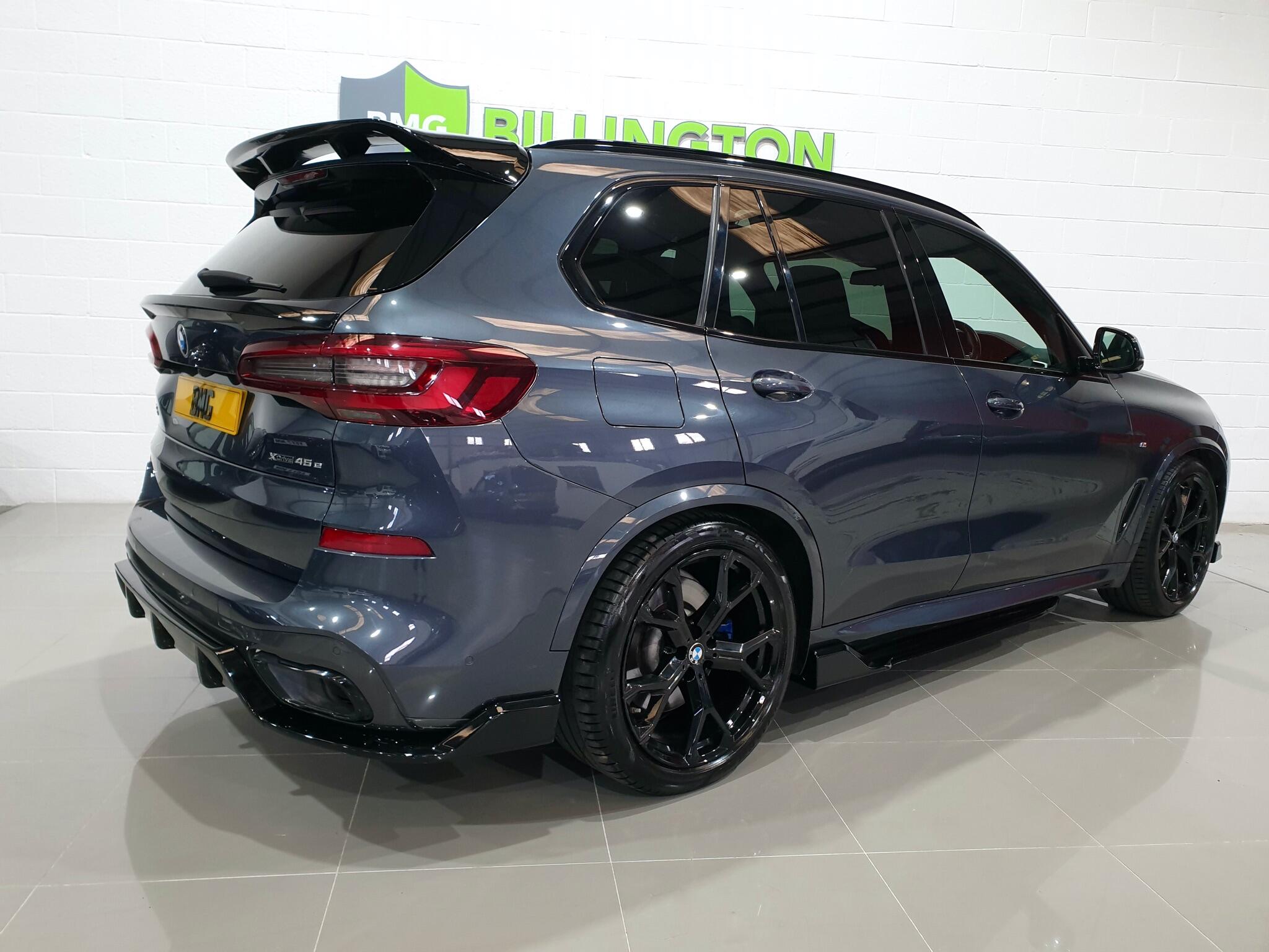 BMW X5 view 17