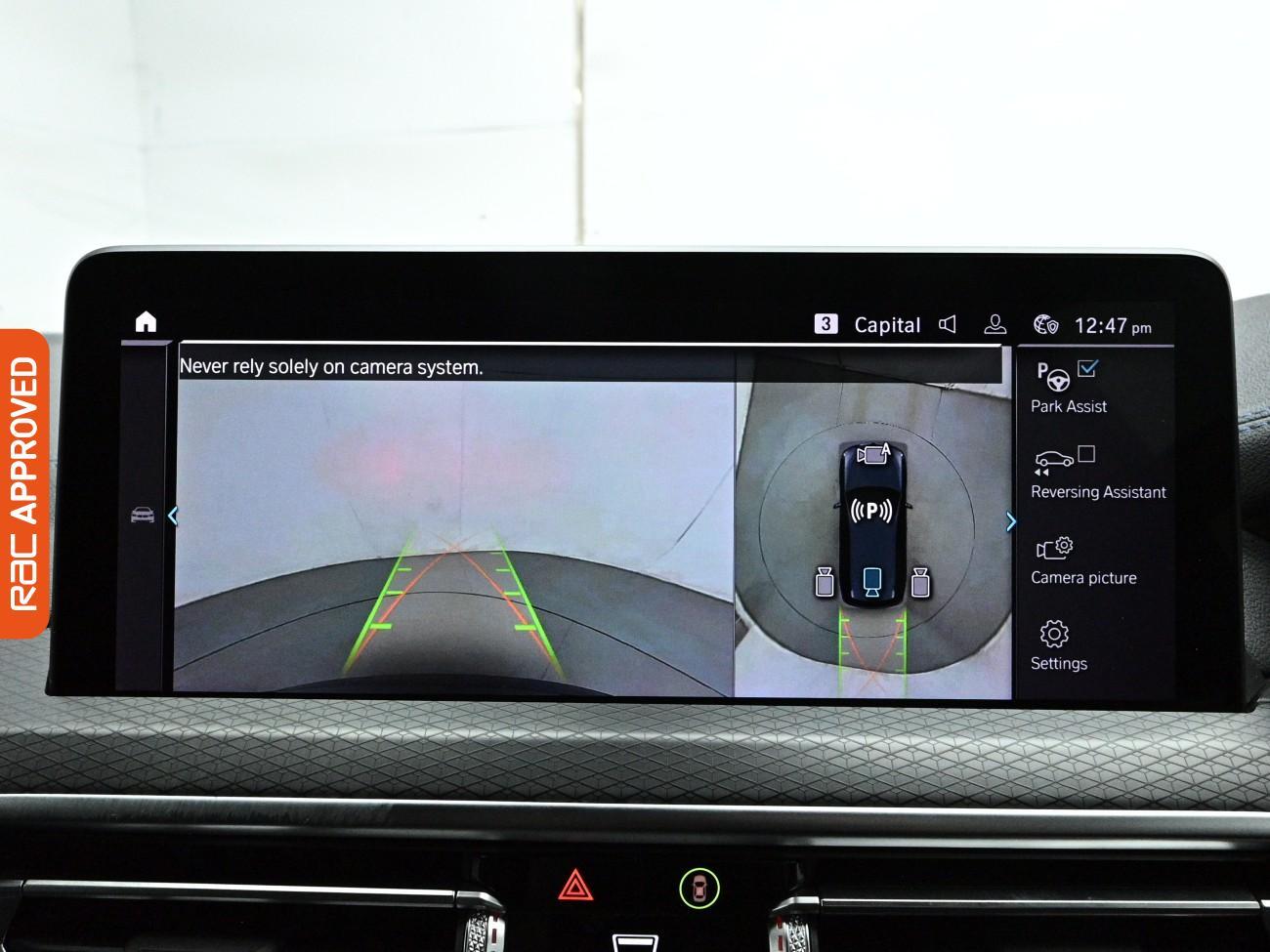 BMW X3 view 3
