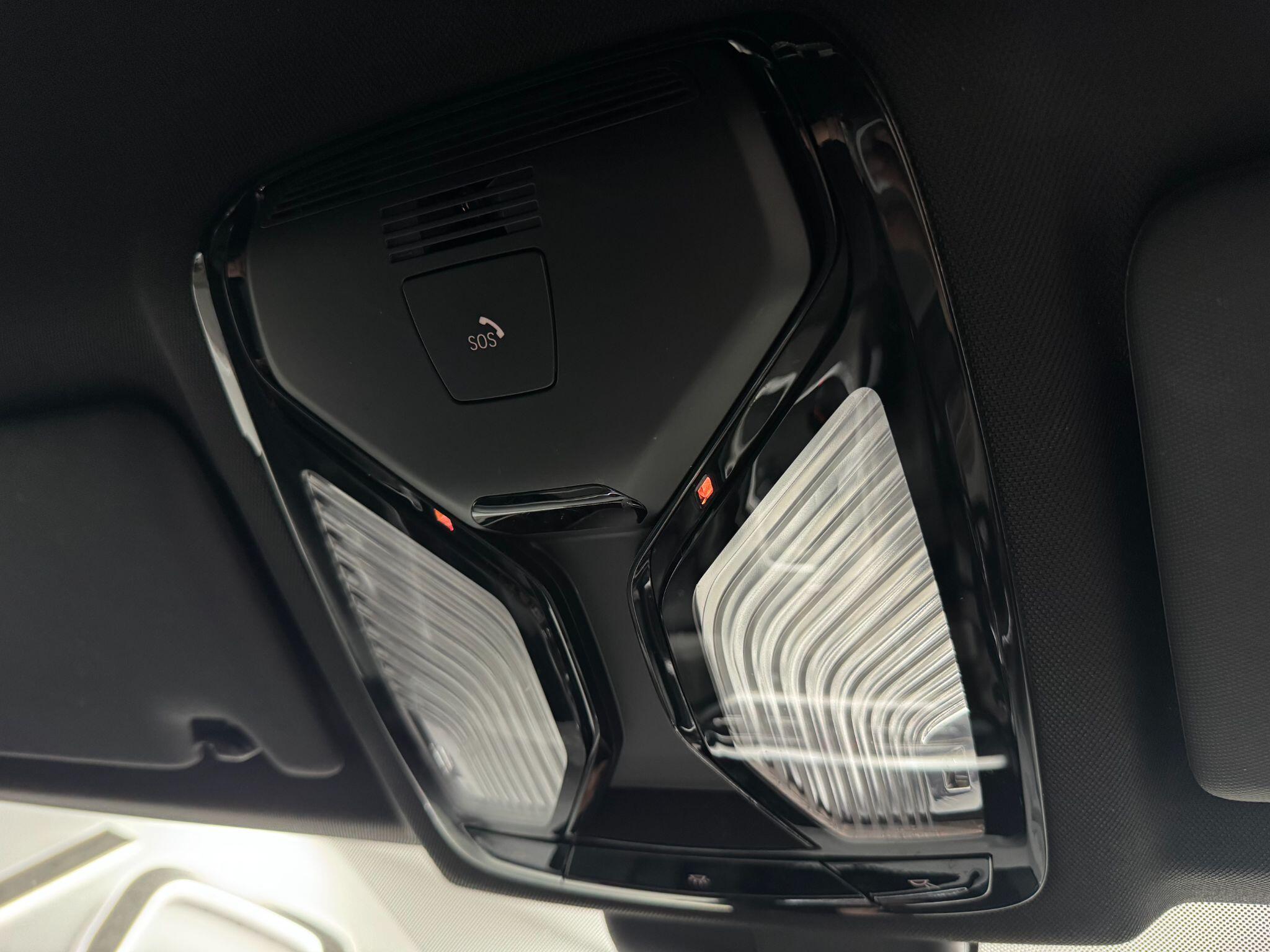 BMW 3 Series view 29