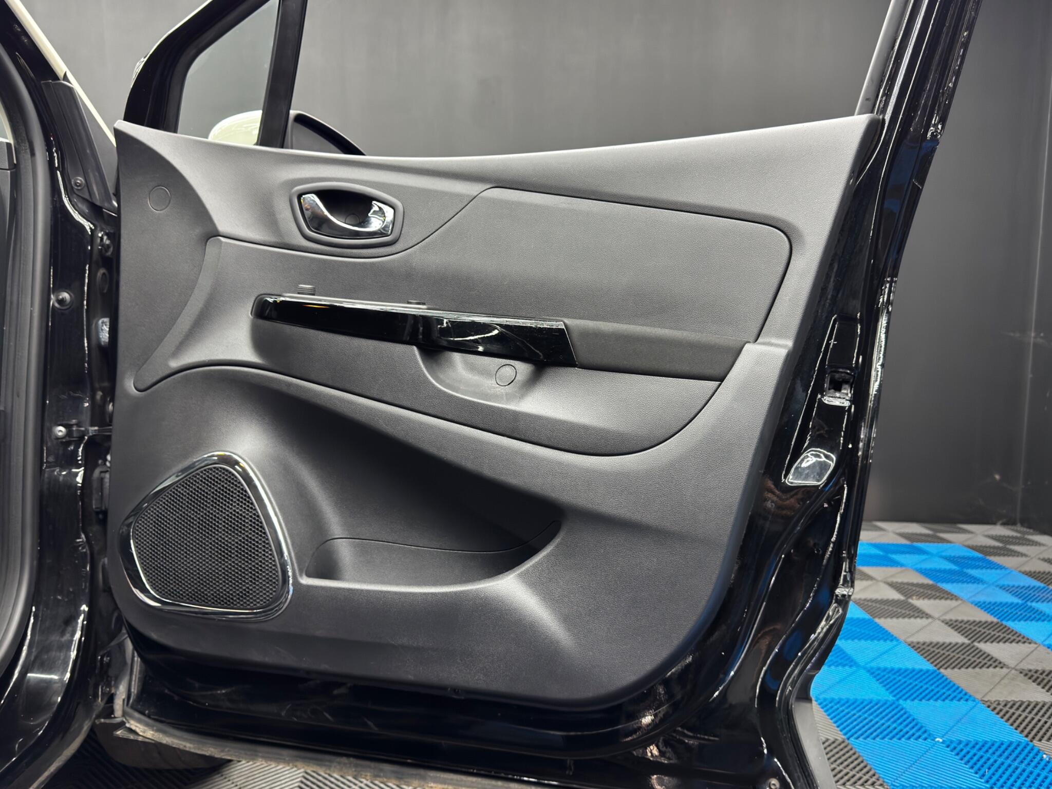 Renault Captur view 34