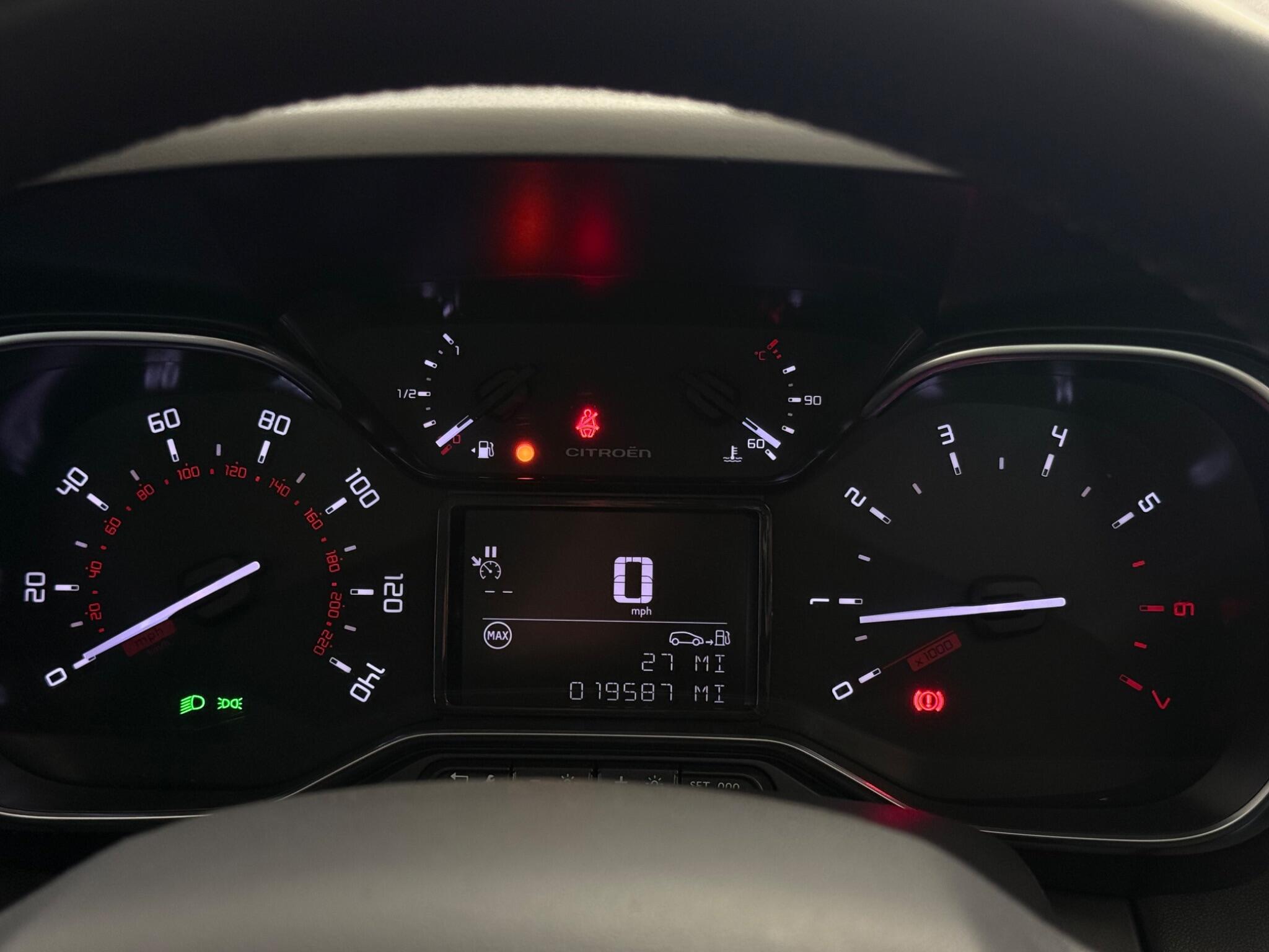 Citroen C3 Aircross view 19