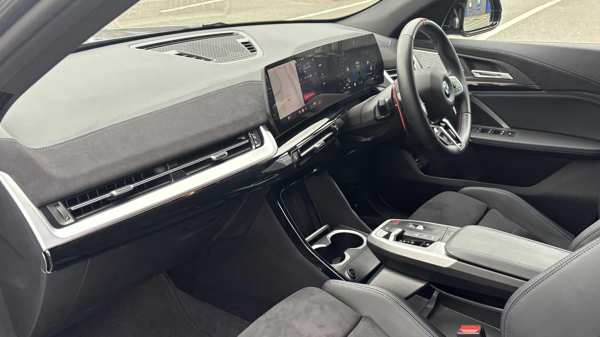 BMW X2 view 9