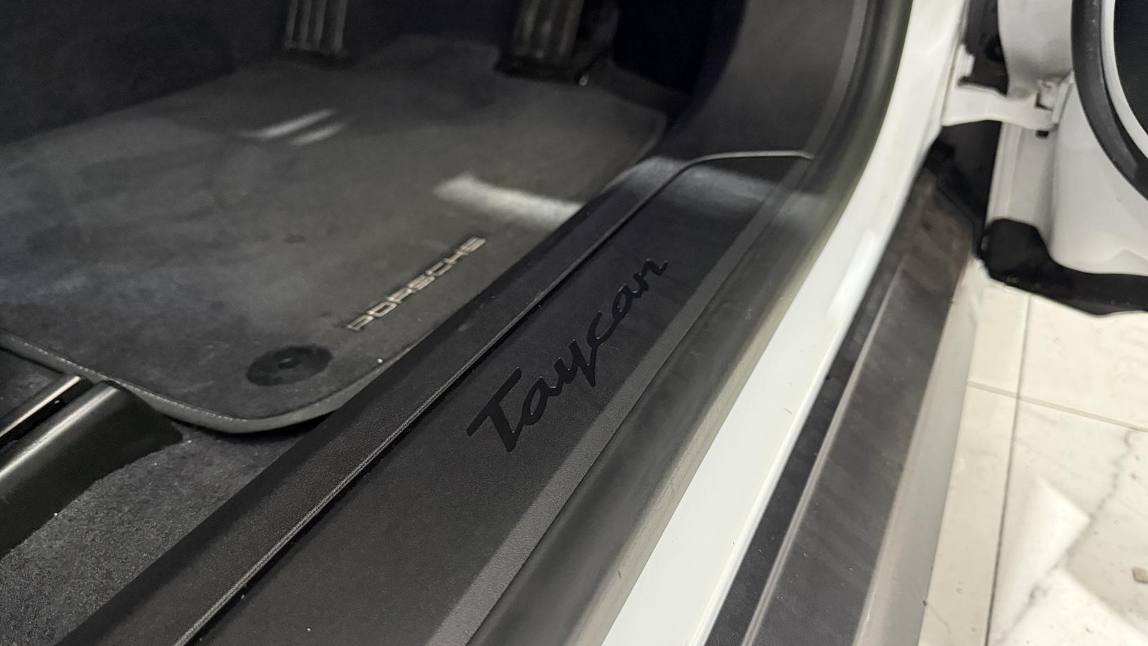 Porsche Taycan view 30