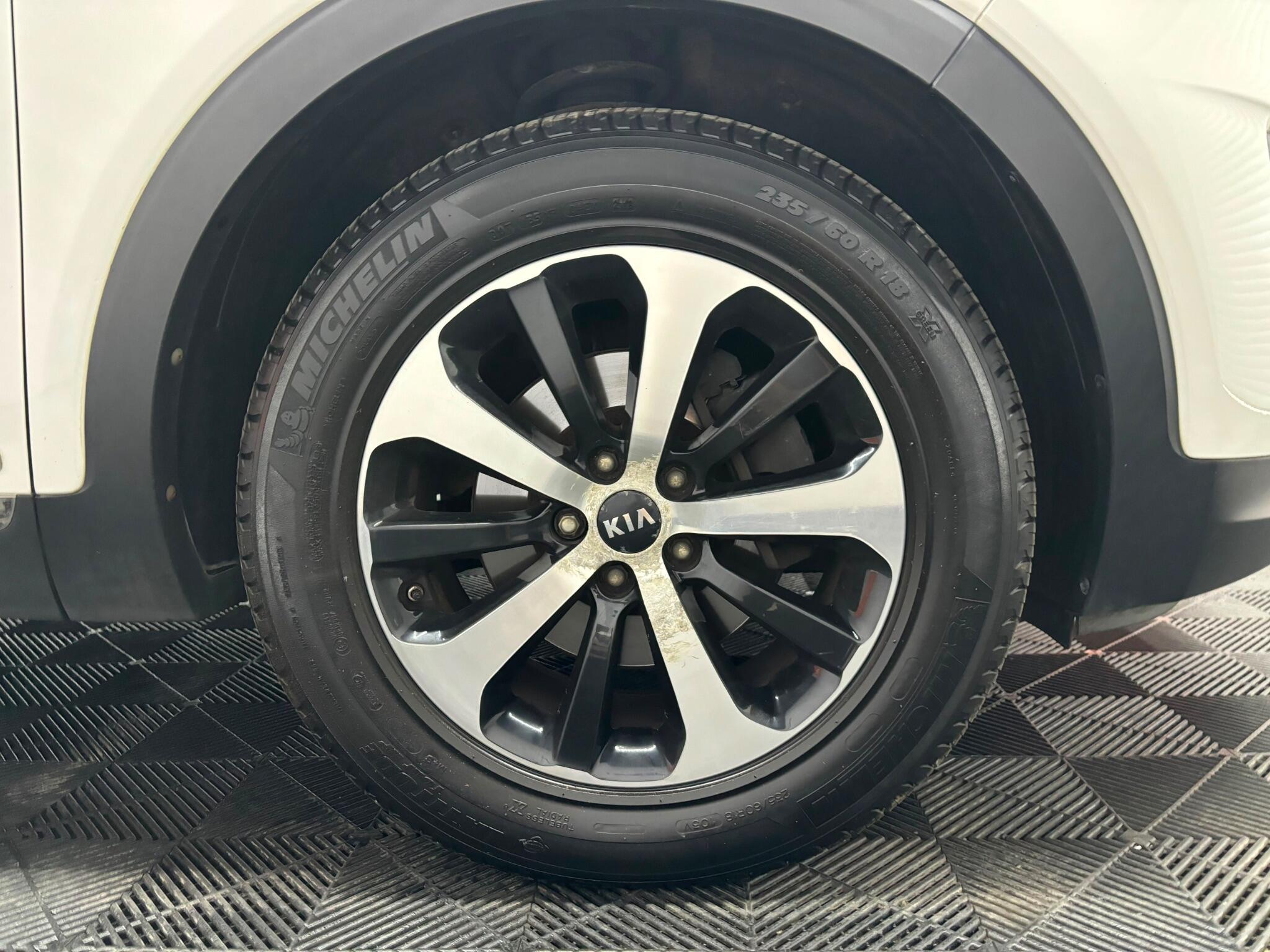 Kia Sorento view 39