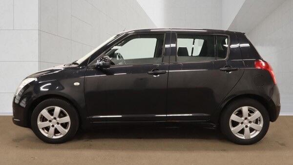 Suzuki Swift view 5