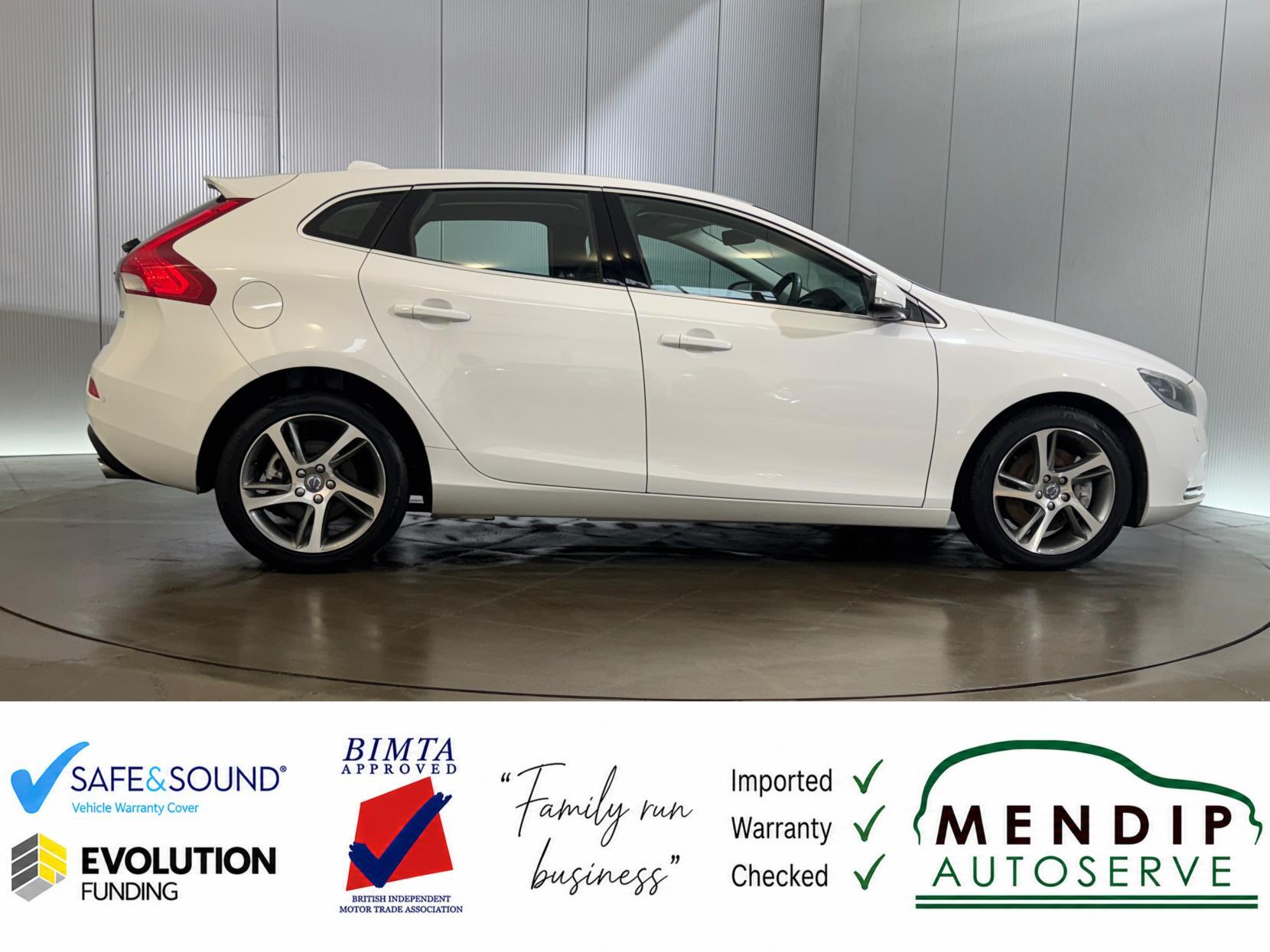 Volvo V40 view 25