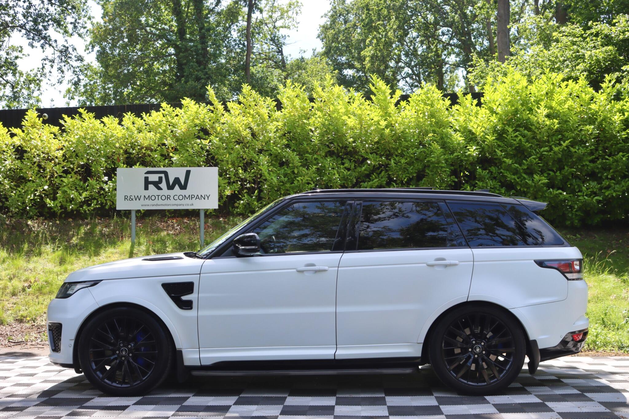 Land Rover Range Rover Sport main image