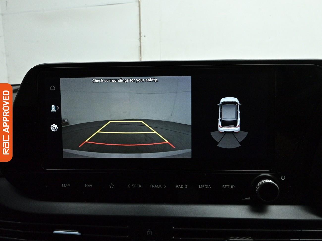 Hyundai i20 view 3