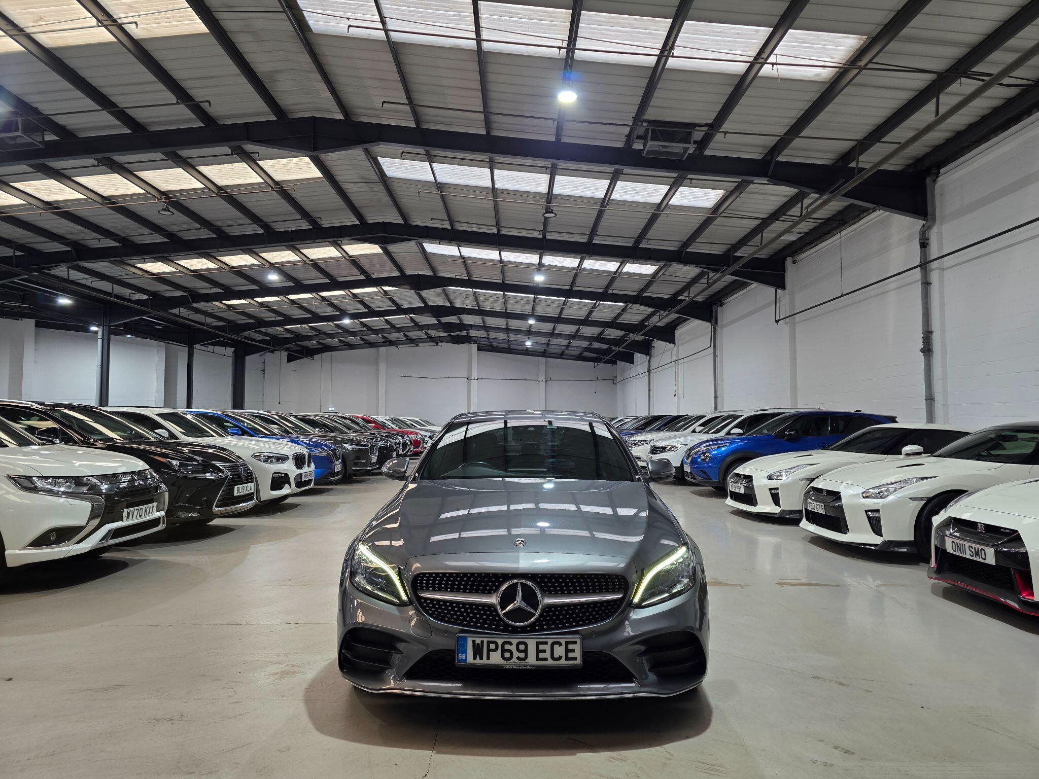 Mercedes-Benz C Class view 2