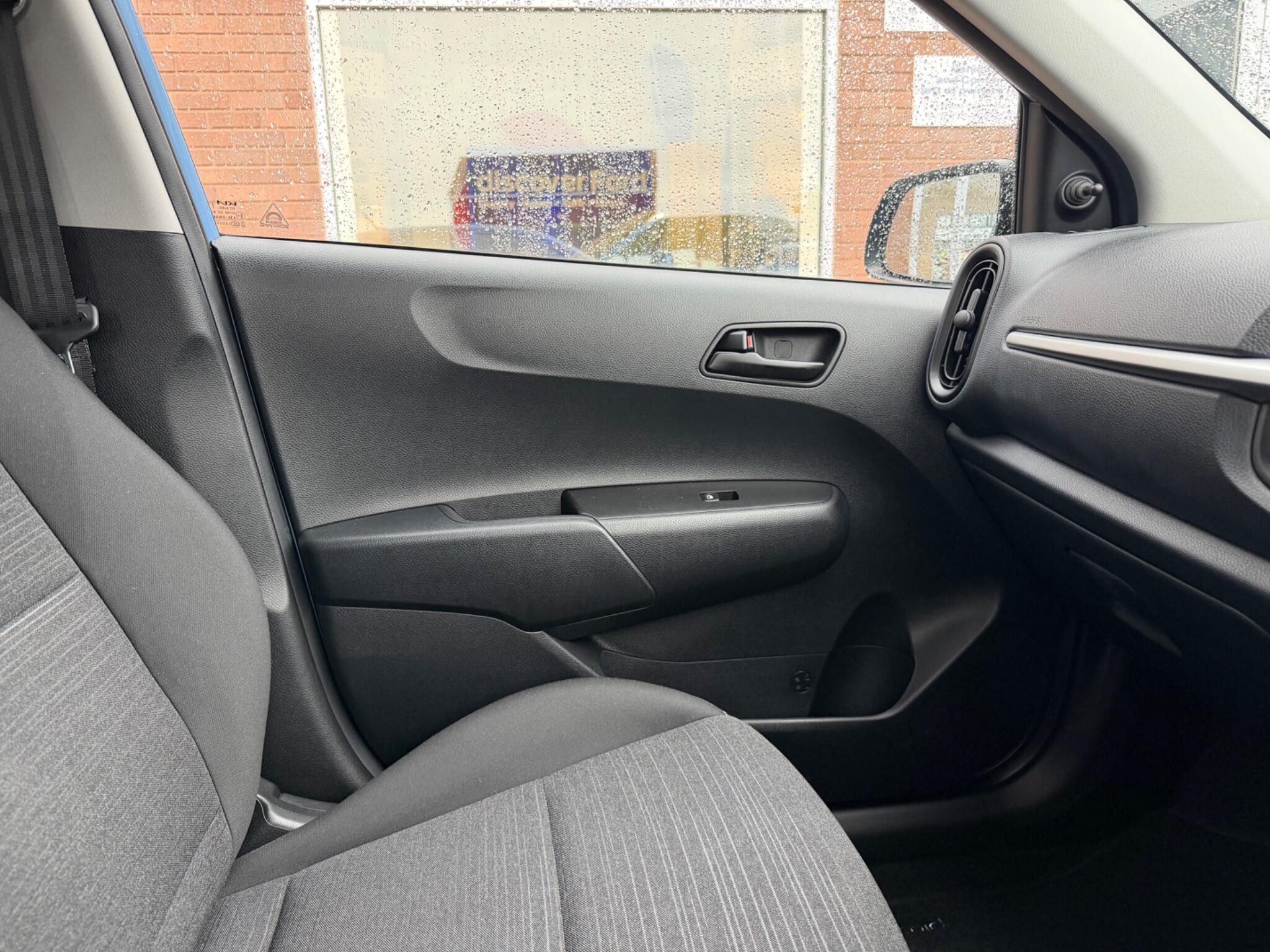 Kia Picanto view 74