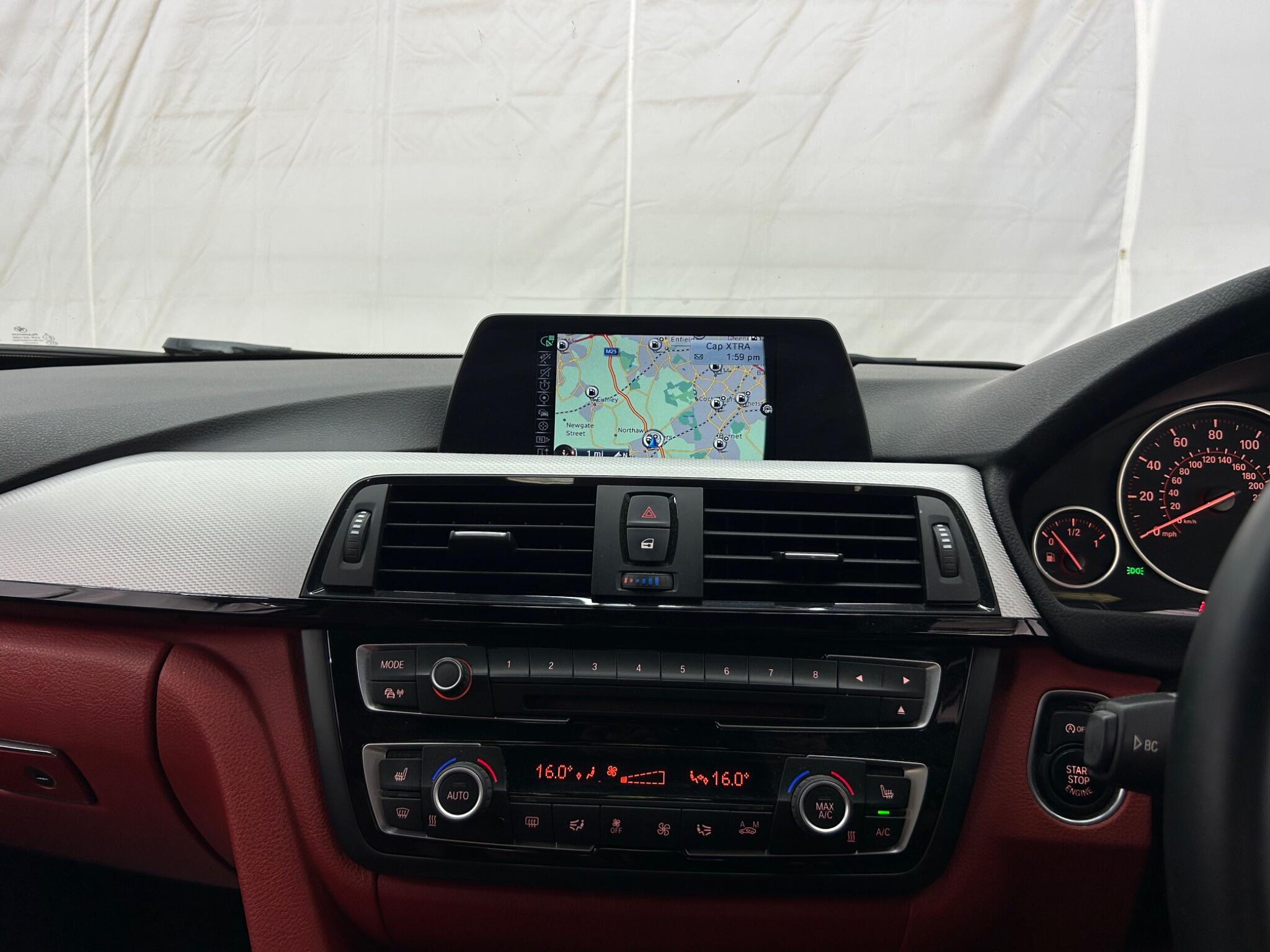BMW 4 Series view 32
