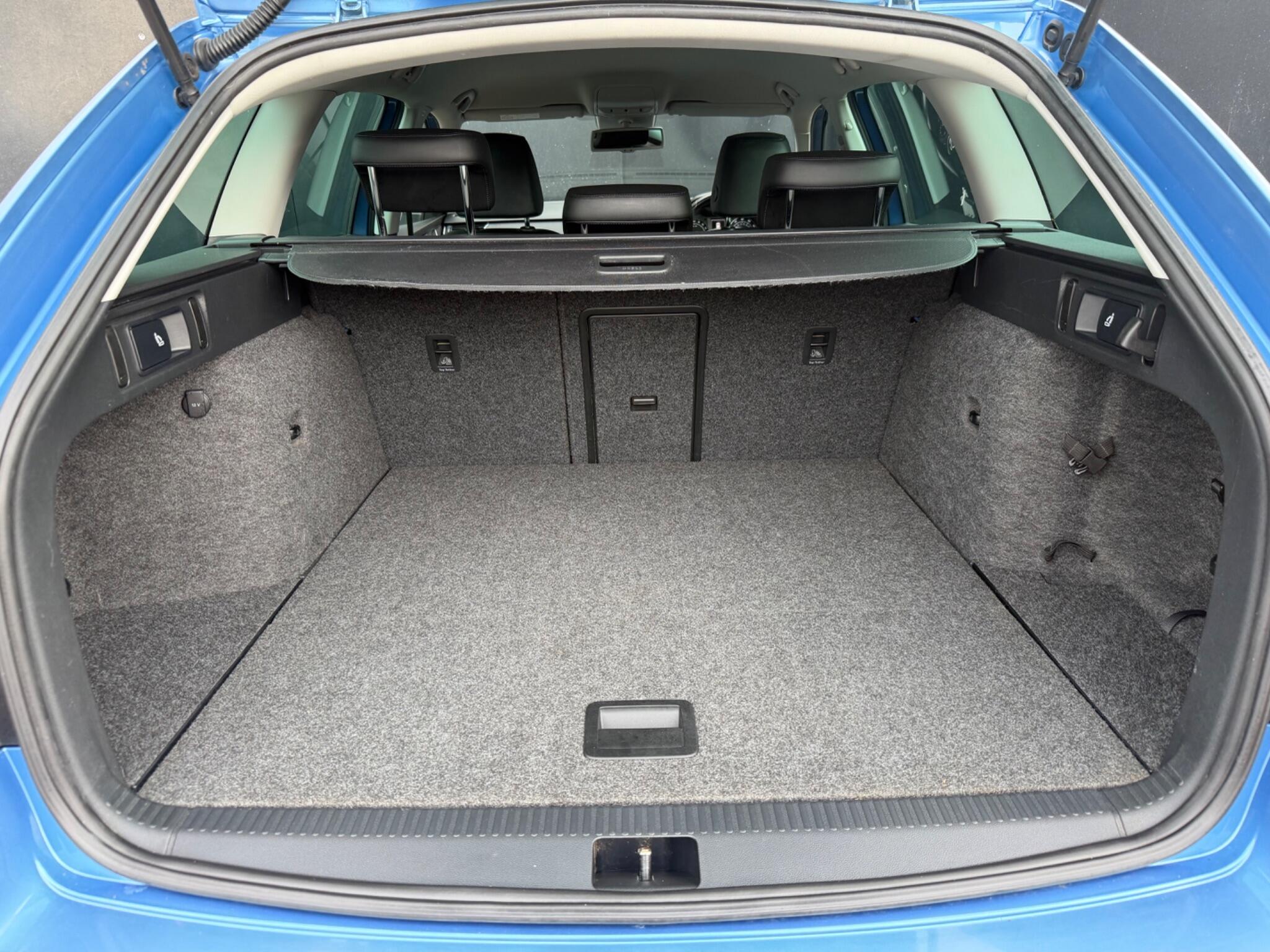 Skoda Octavia view 14