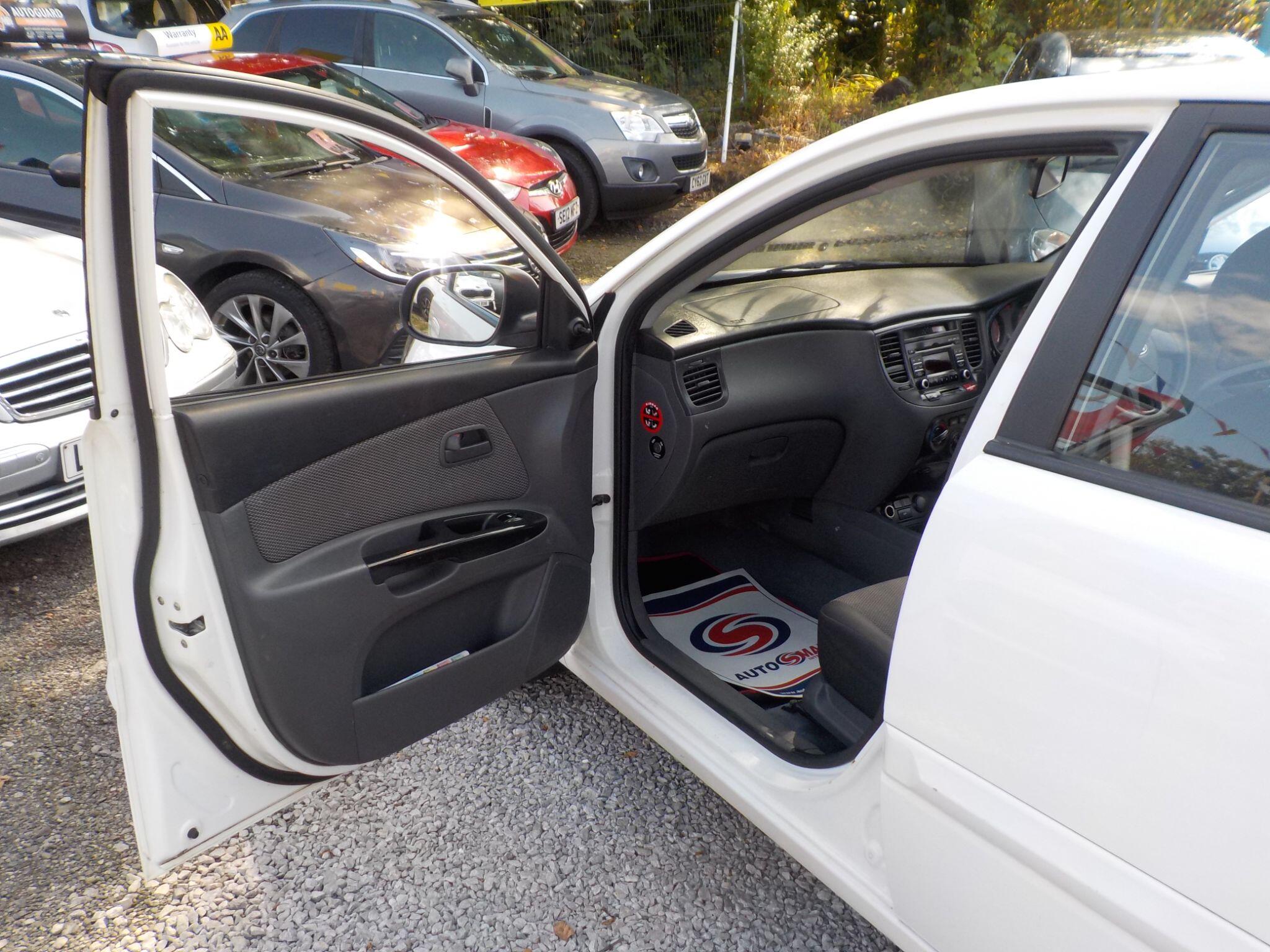 Kia Rio 1.5 CRDi Domino 5dr