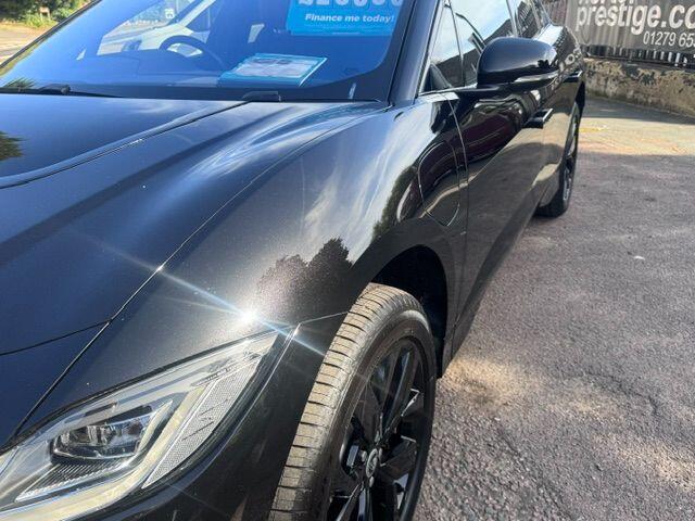Jaguar I-Pace view 40