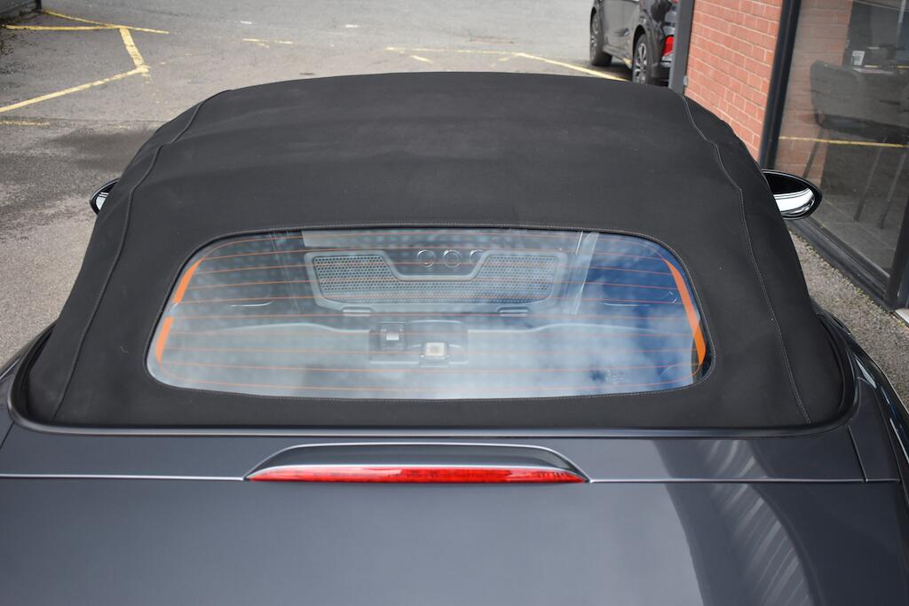 Mazda MX-5 view 13