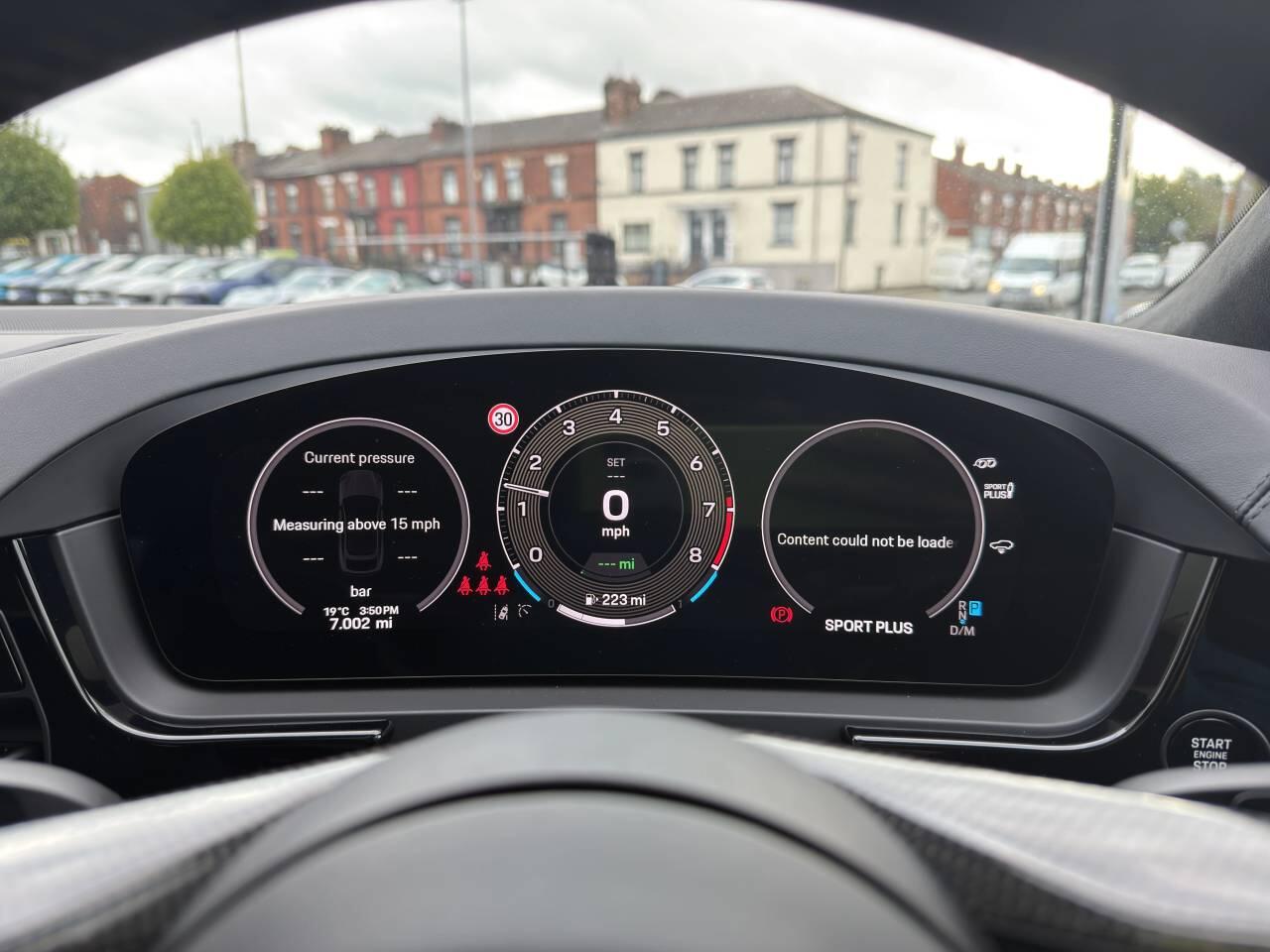 Porsche Cayenne view 20