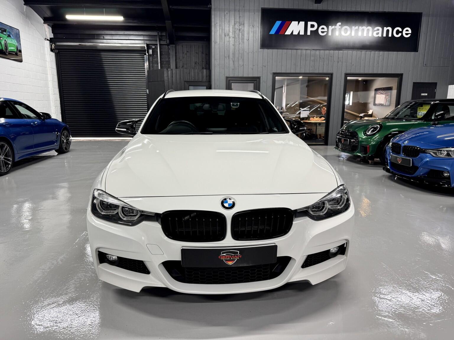 BMW 3 Series view 14