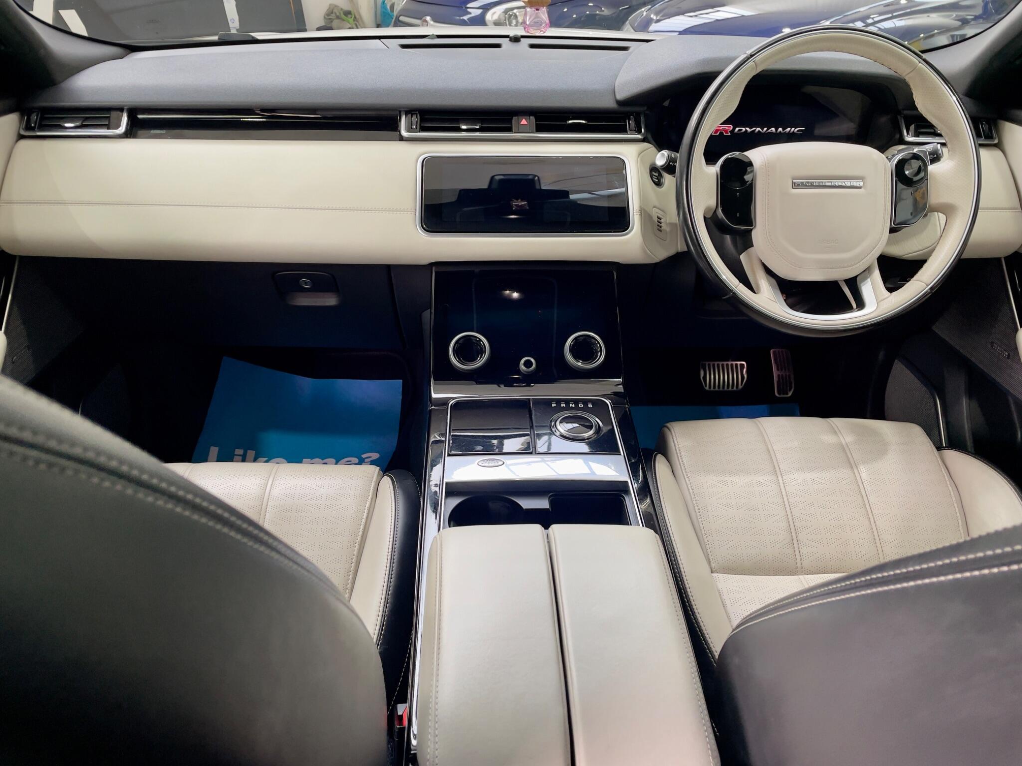 Land Rover Range Rover Velar view 9