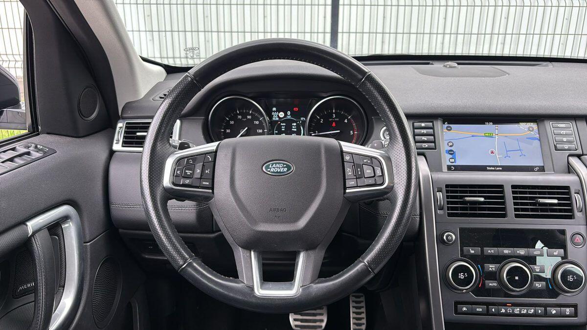 Land Rover Discovery Sport view 24