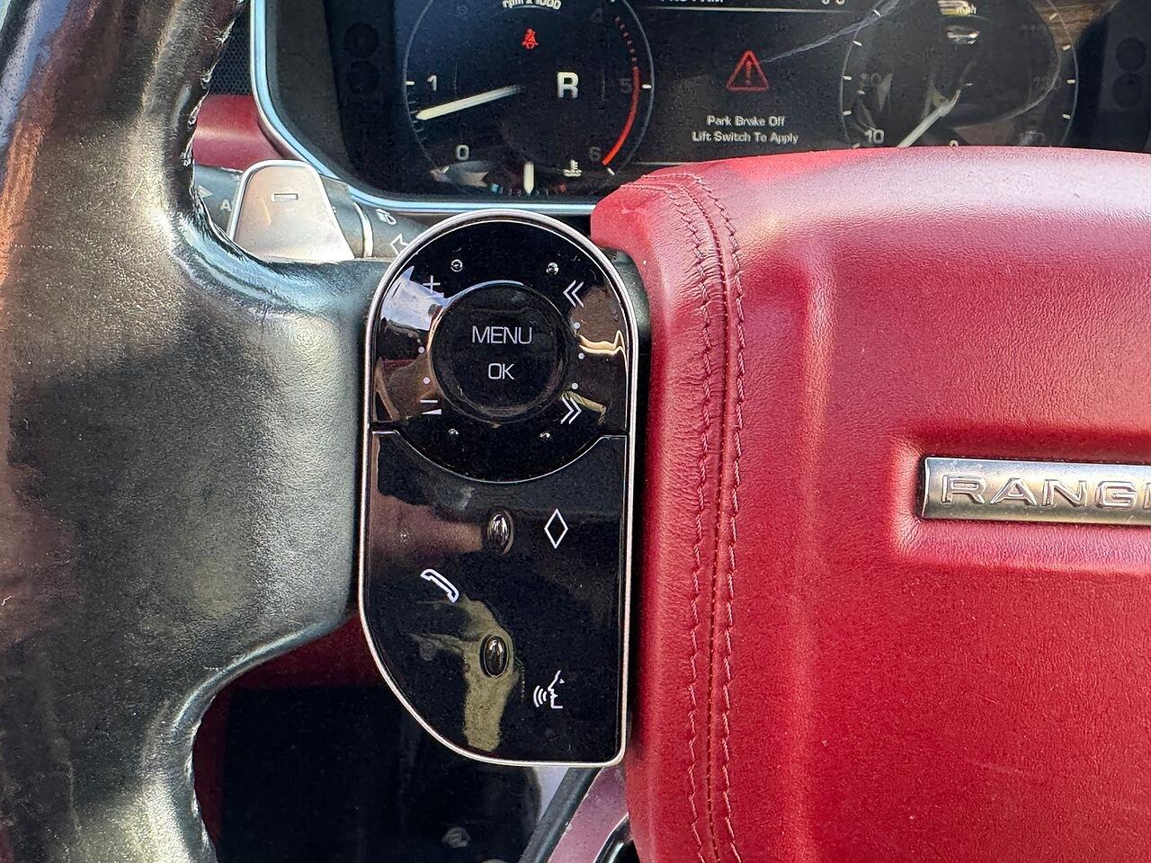 Land Rover Range Rover view 14