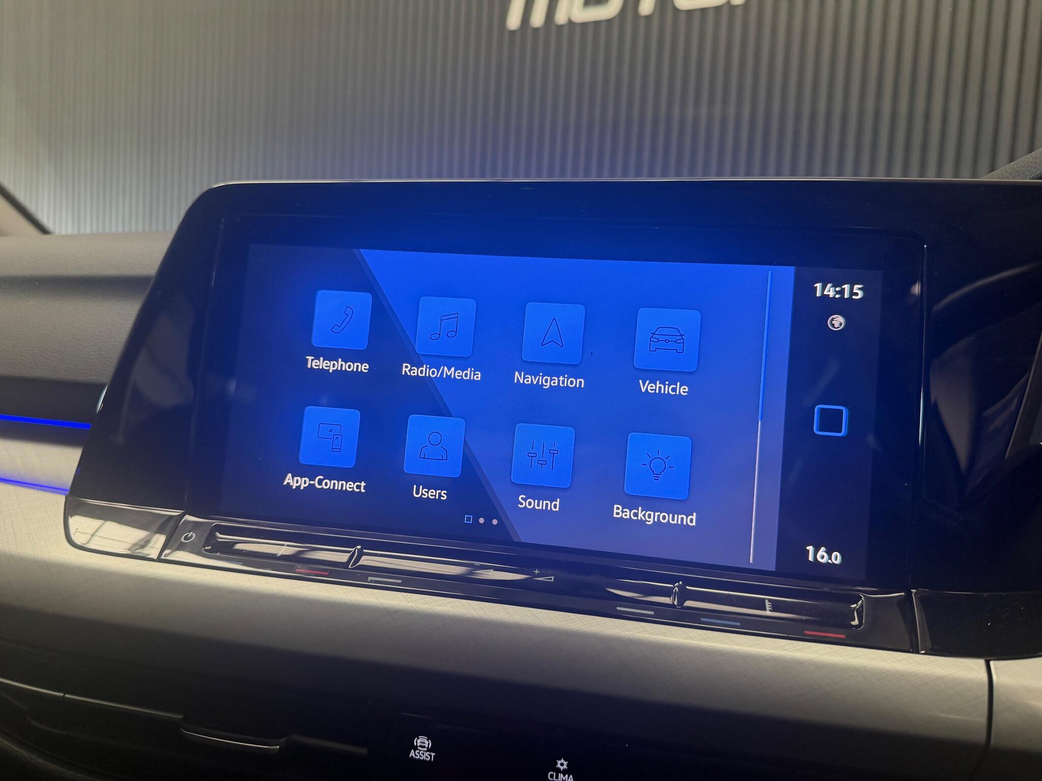 Volkswagen Golf view 52