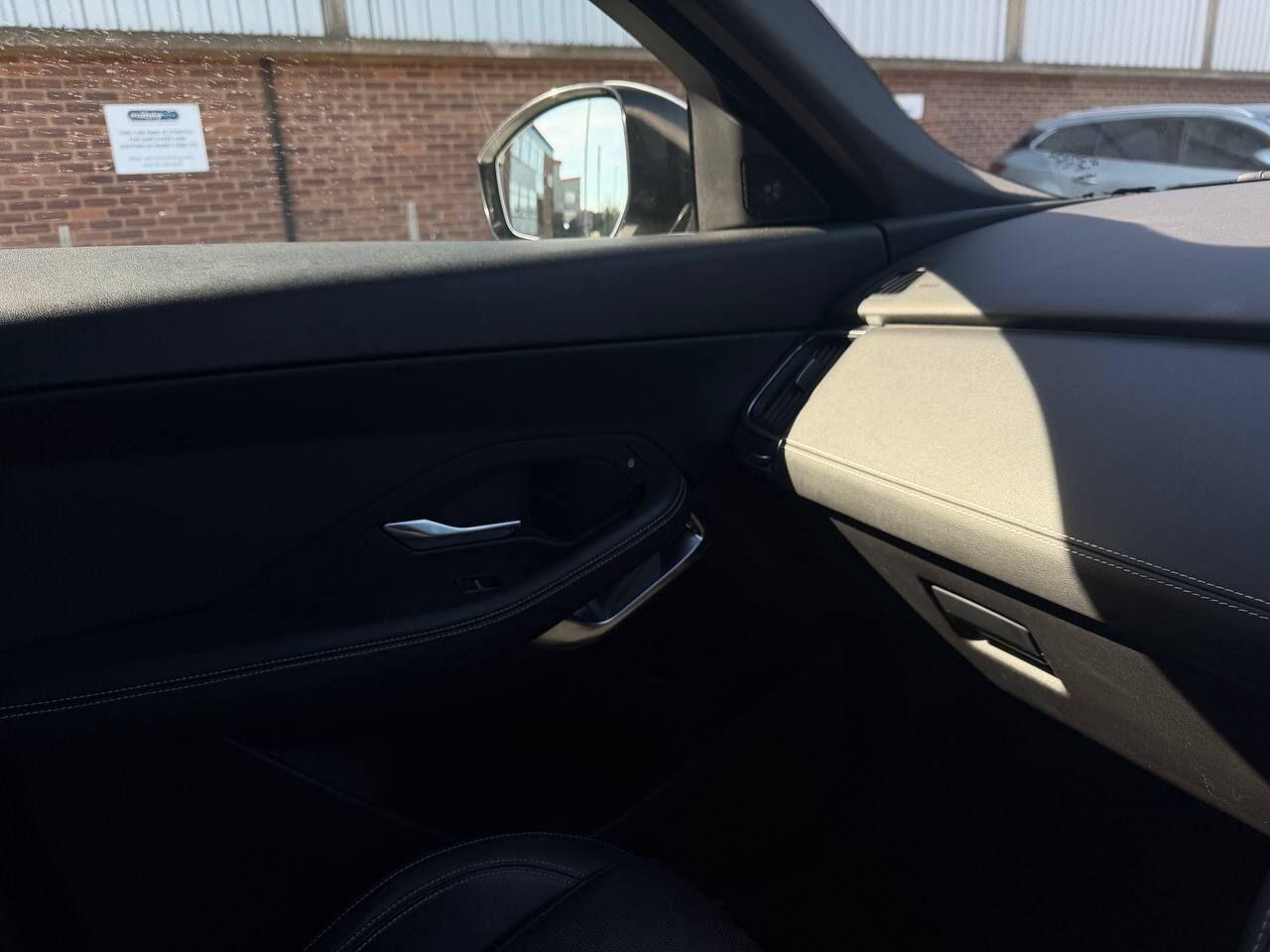 Jaguar E-Pace view 36