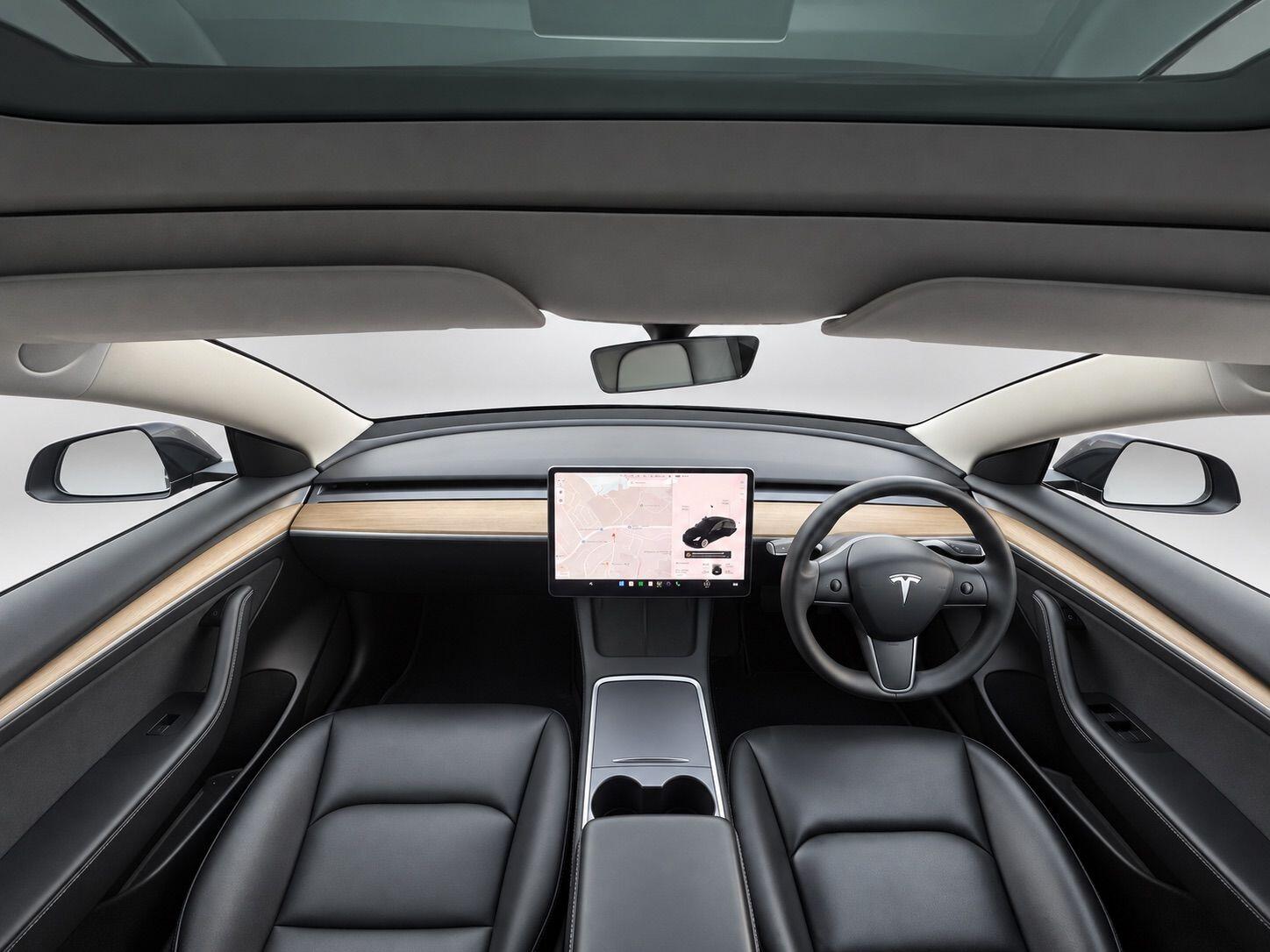 Tesla Model 3 view 26