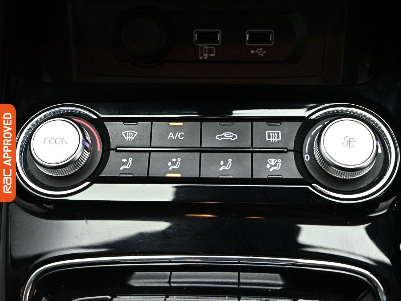 MG MG5 view 20