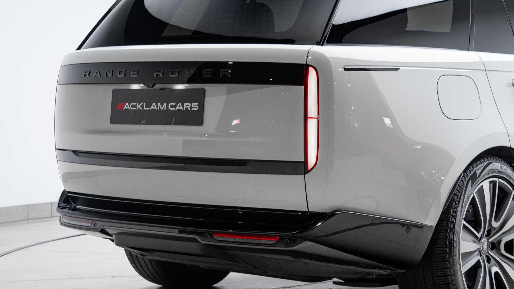Land Rover Range Rover view 15