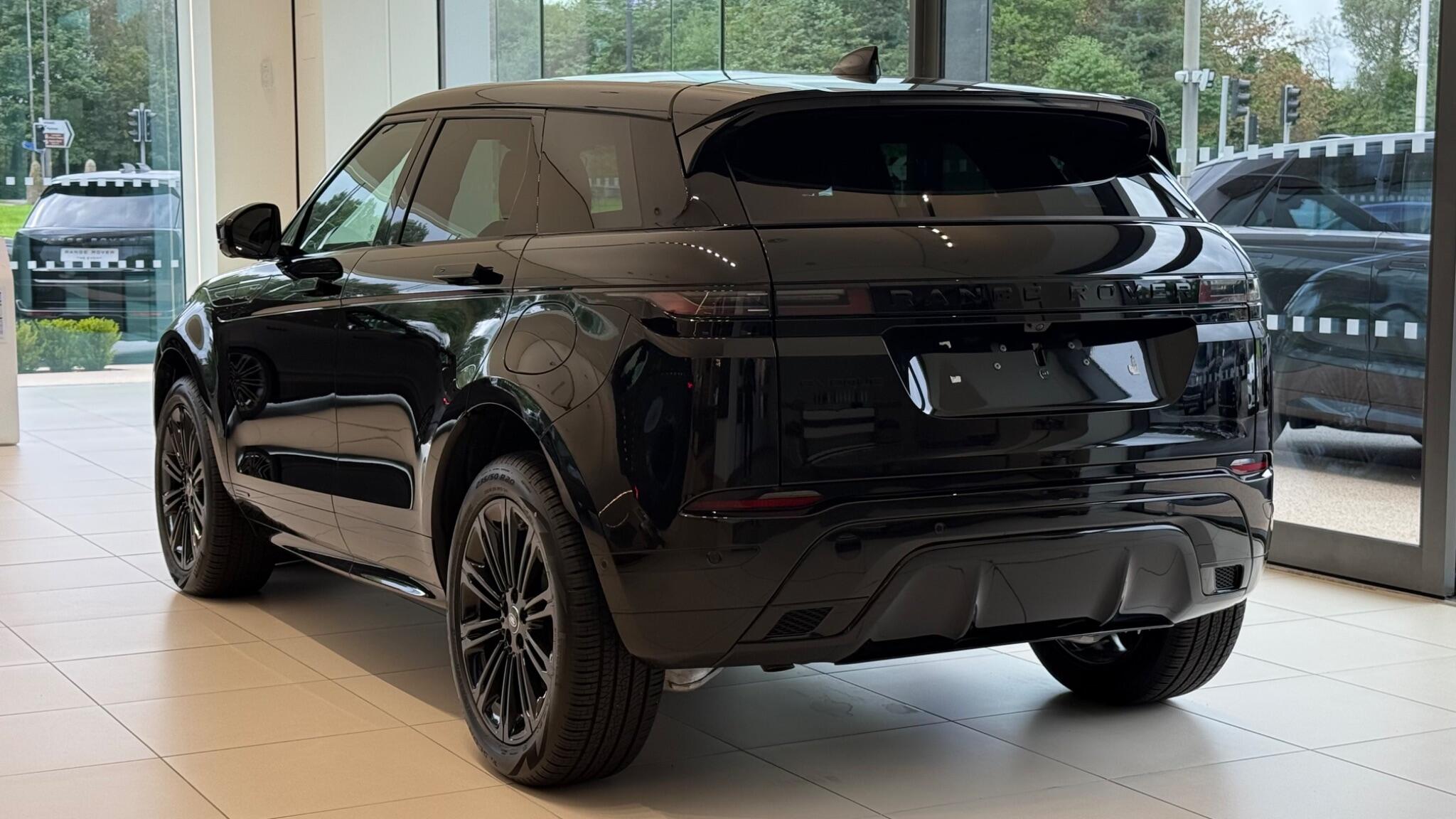 Land Rover Range Rover Evoque view 28