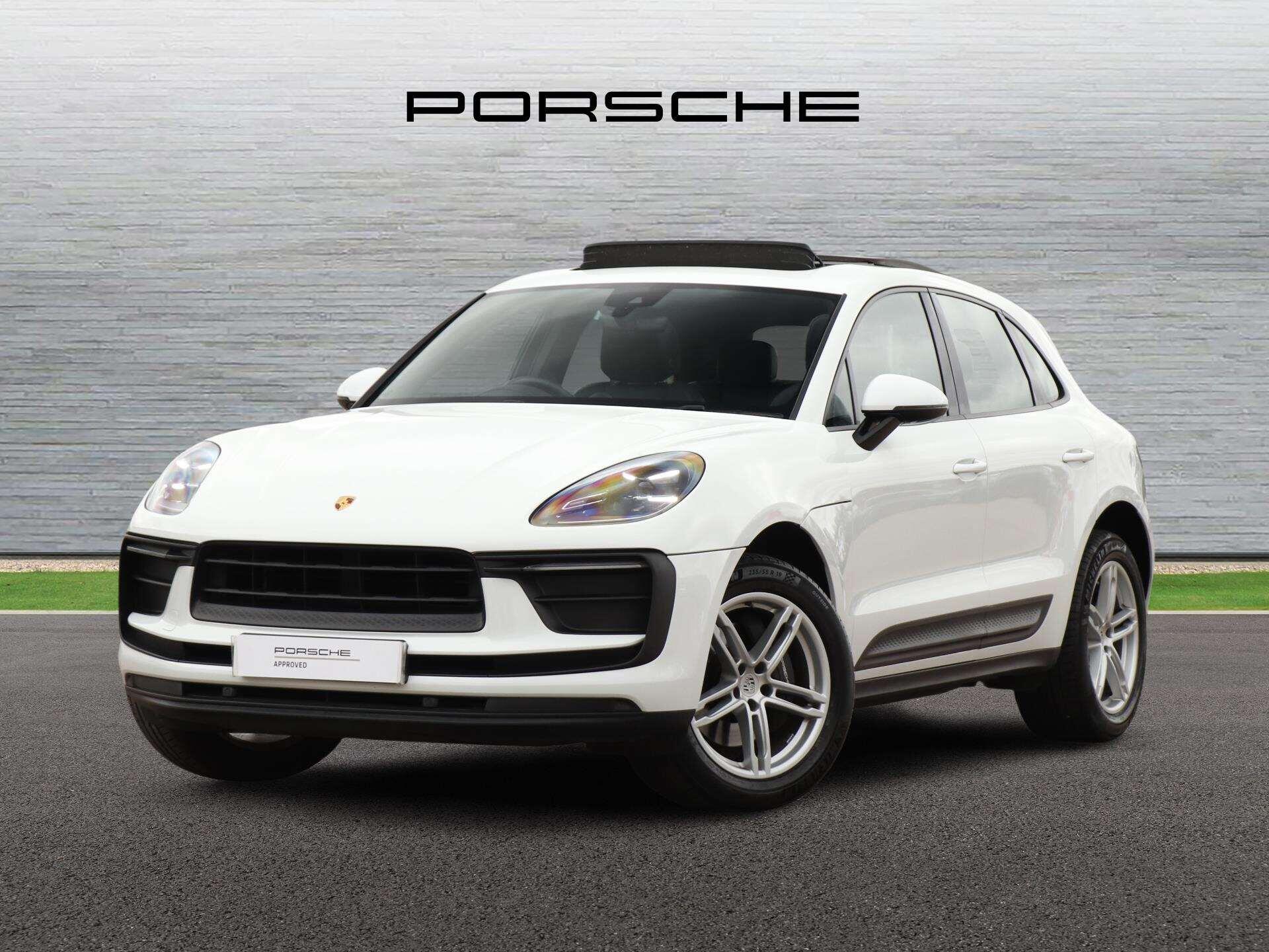 Porsche Macan view 2