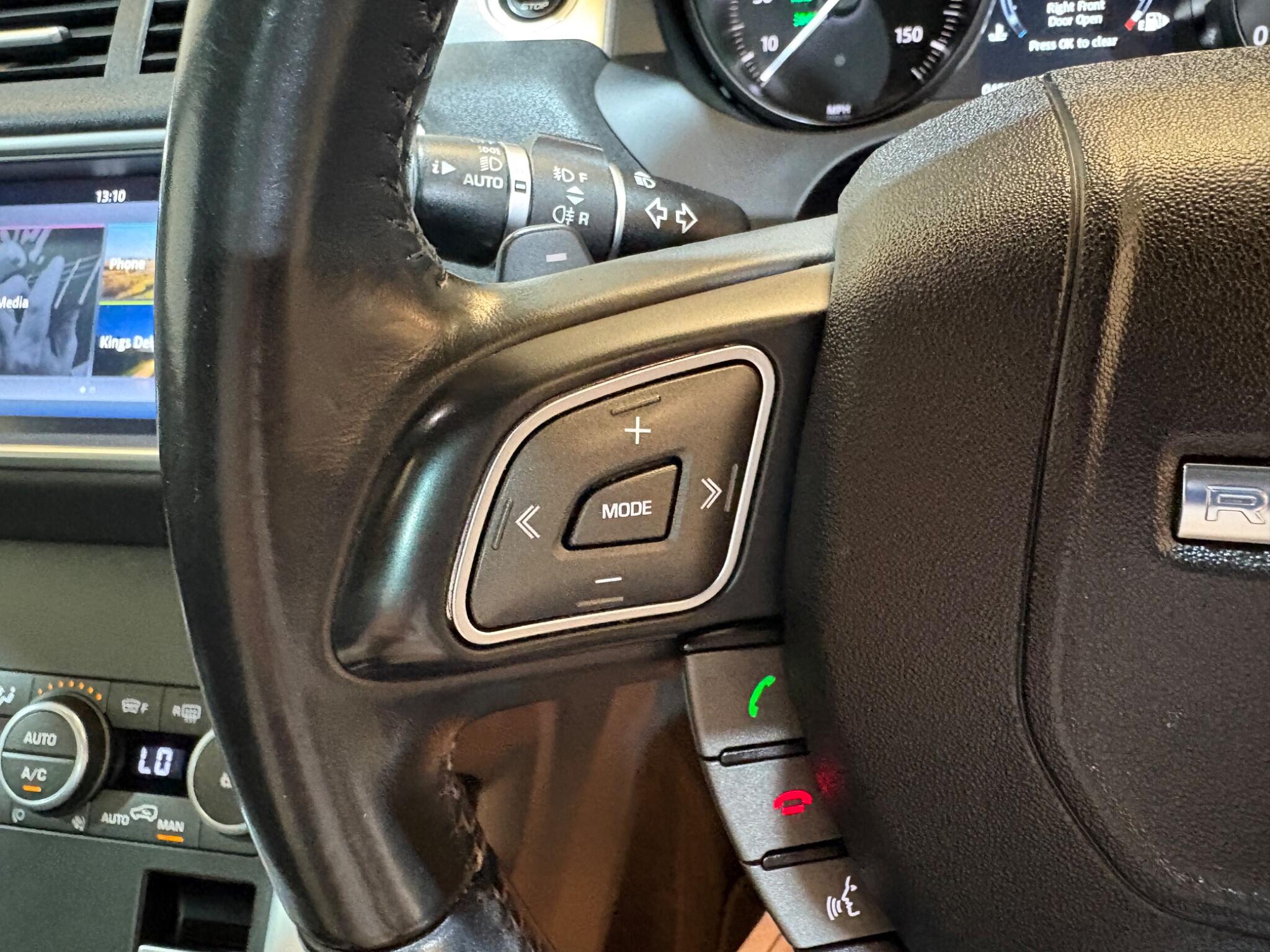 Land Rover Range Rover Evoque view 84