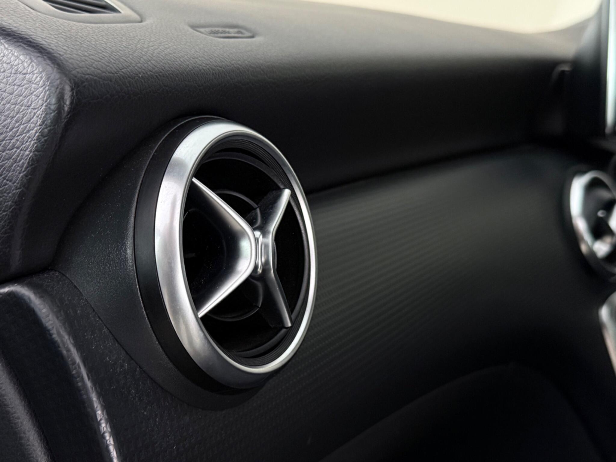 Mercedes-Benz A-Class view 14