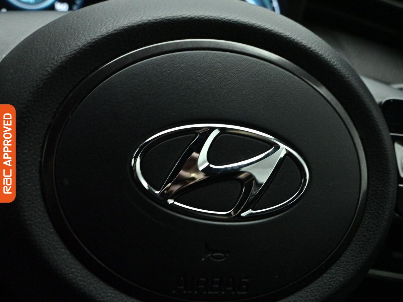 Hyundai Tucson view 24