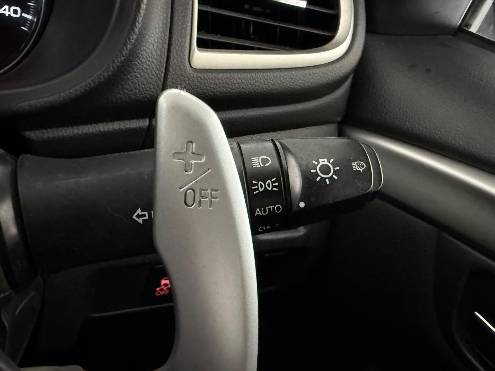 Mitsubishi Shogun Sport view 14
