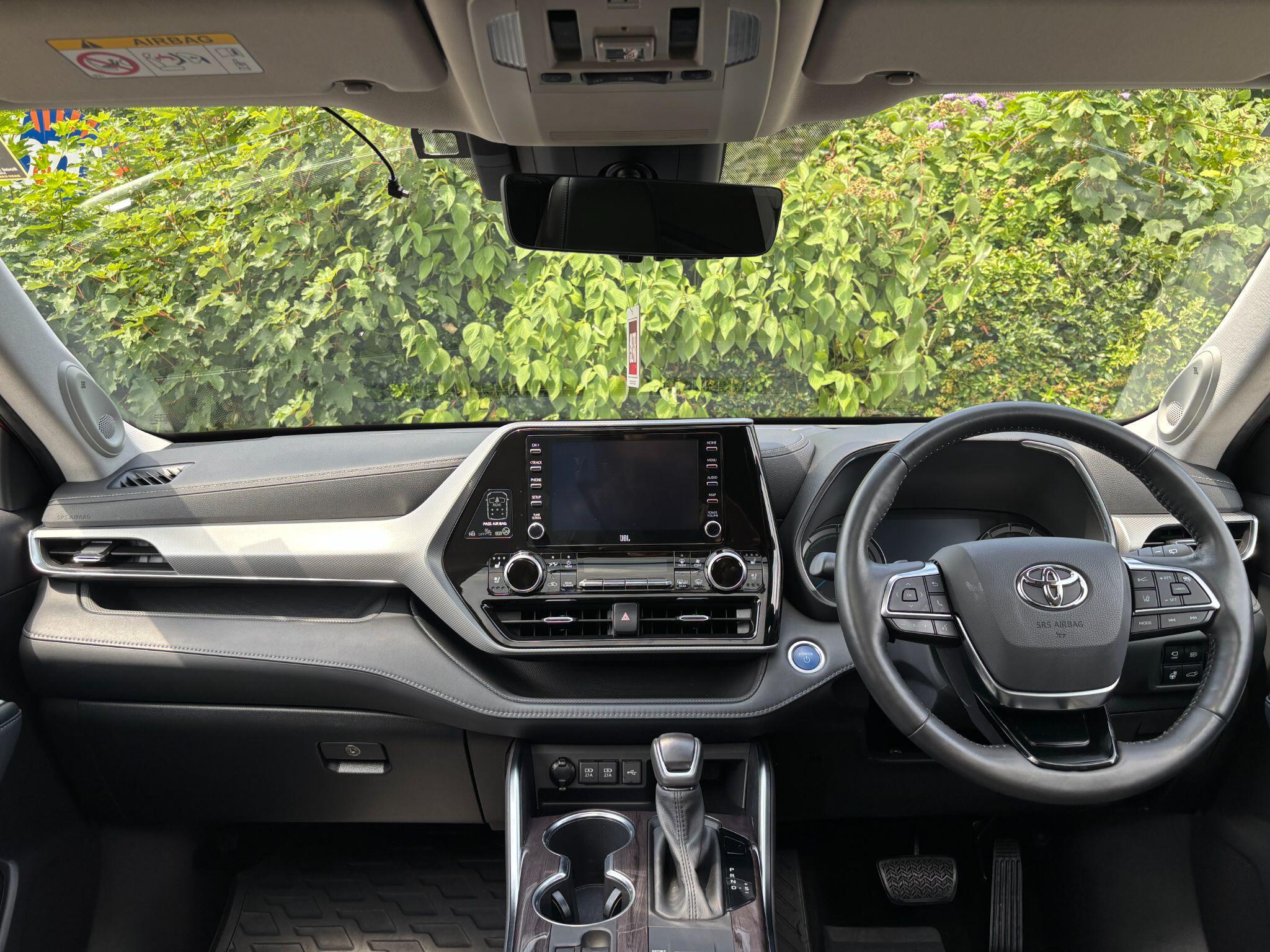 Toyota Highlander view 12