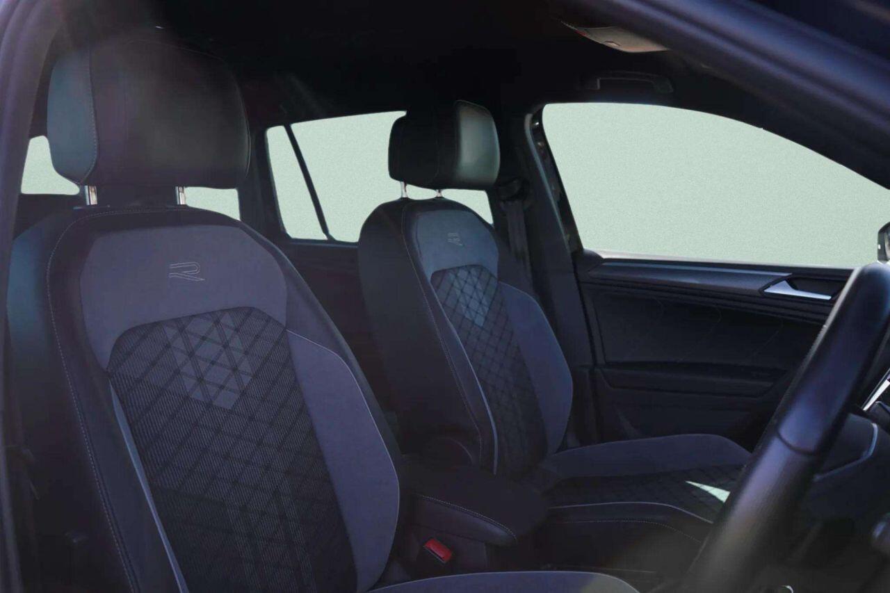 Volkswagen Tiguan view 18