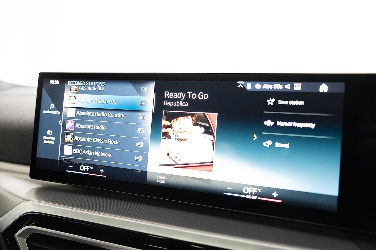 BMW I4 view 15