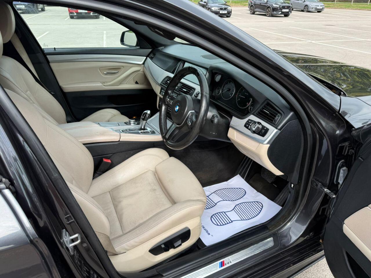 BMW 5 Series view 34